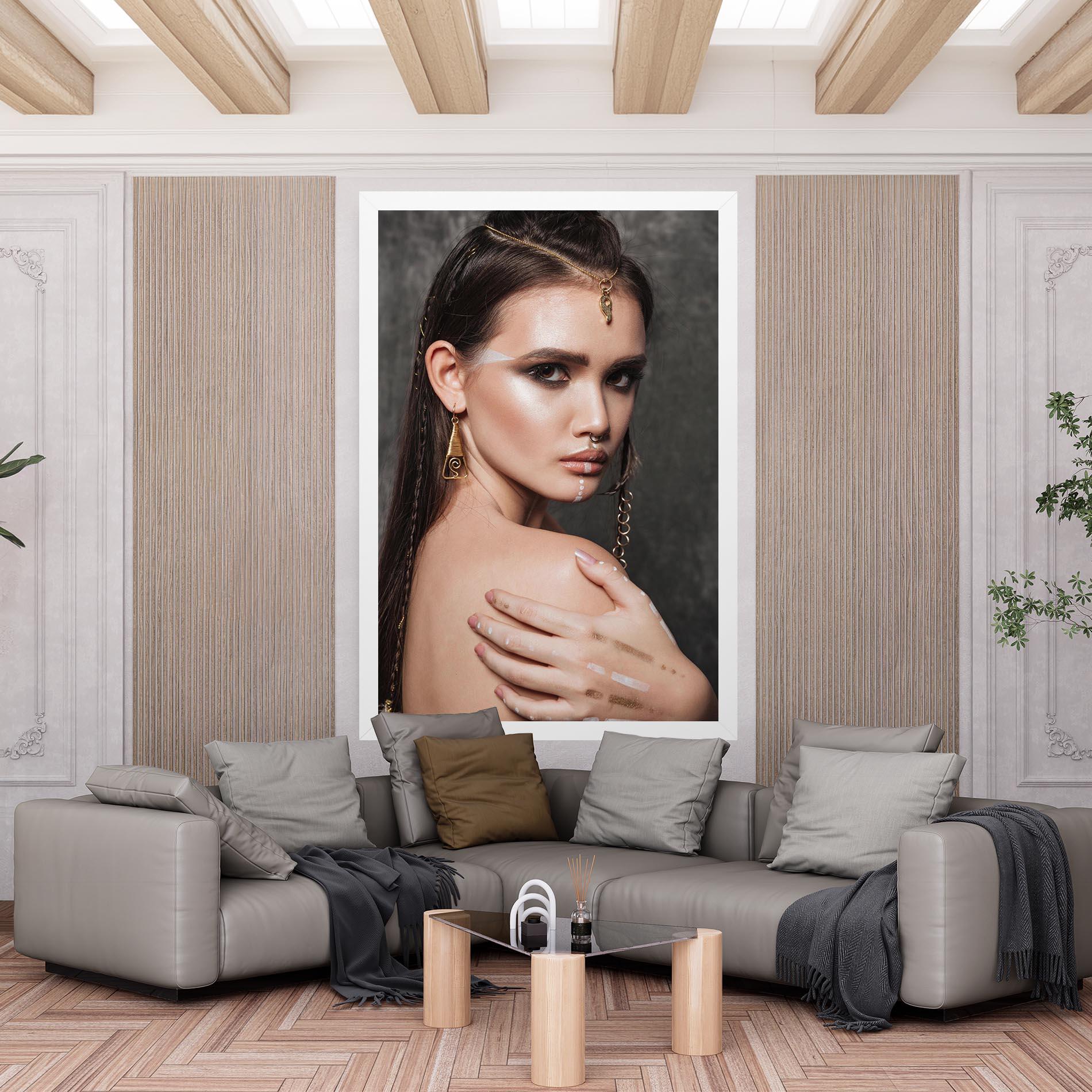 Tablou Canvas Gold Triangle Earring mockup 6