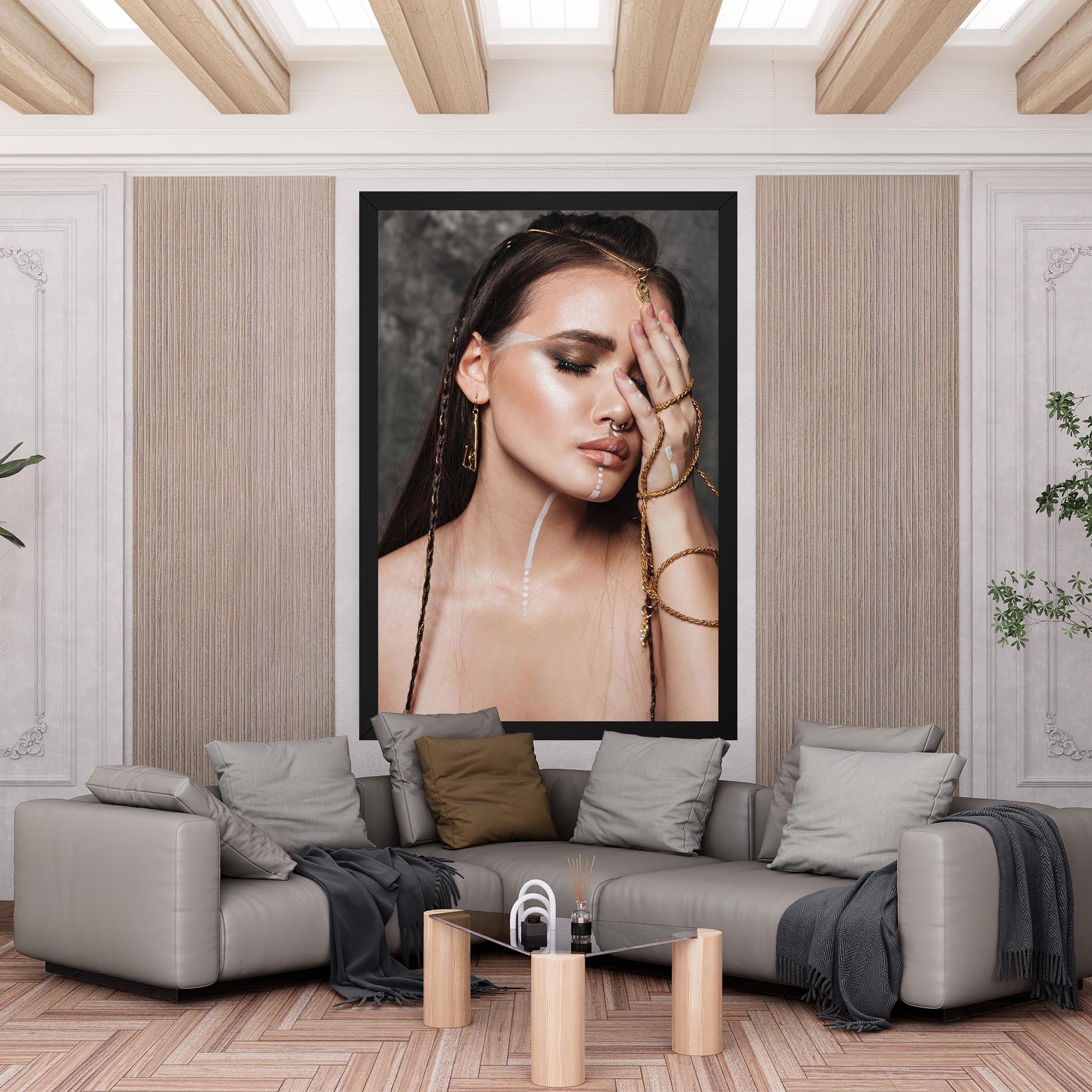 Tablou Canvas Gold Hand Accessory mockup 6