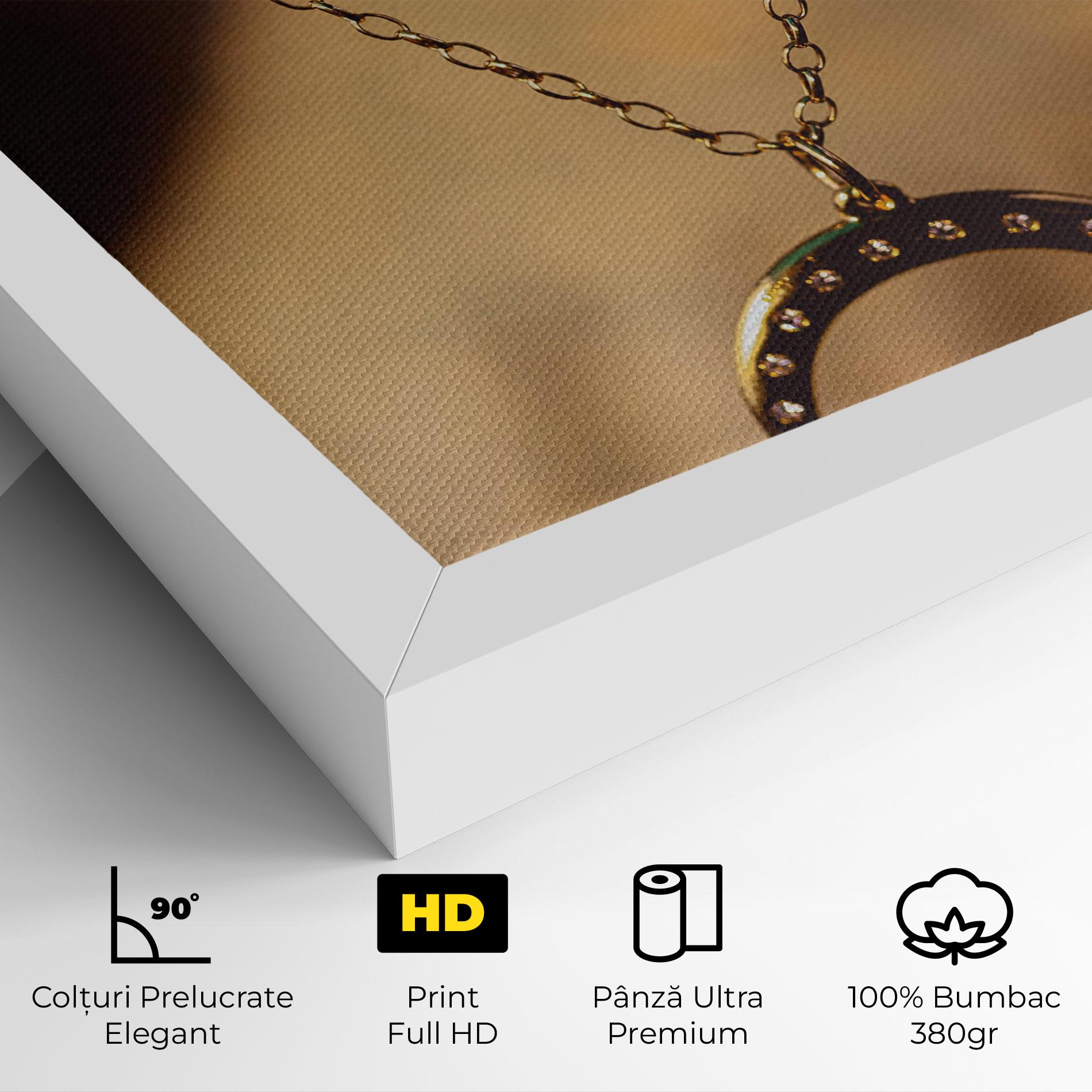 Tablou Canvas Moon Blue Necklace mockup 4