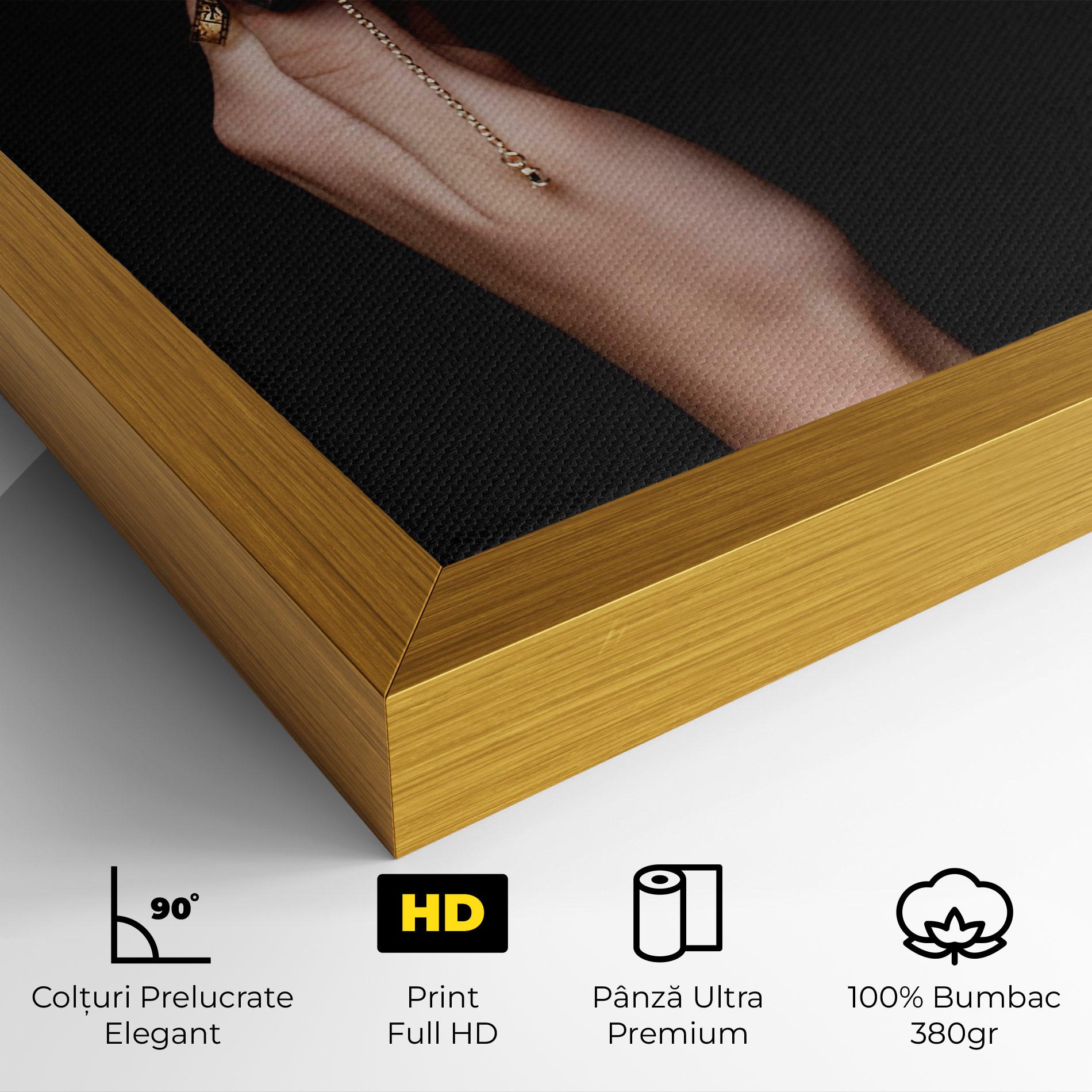 Tablou Canvas Creative Design Nails mockup 4