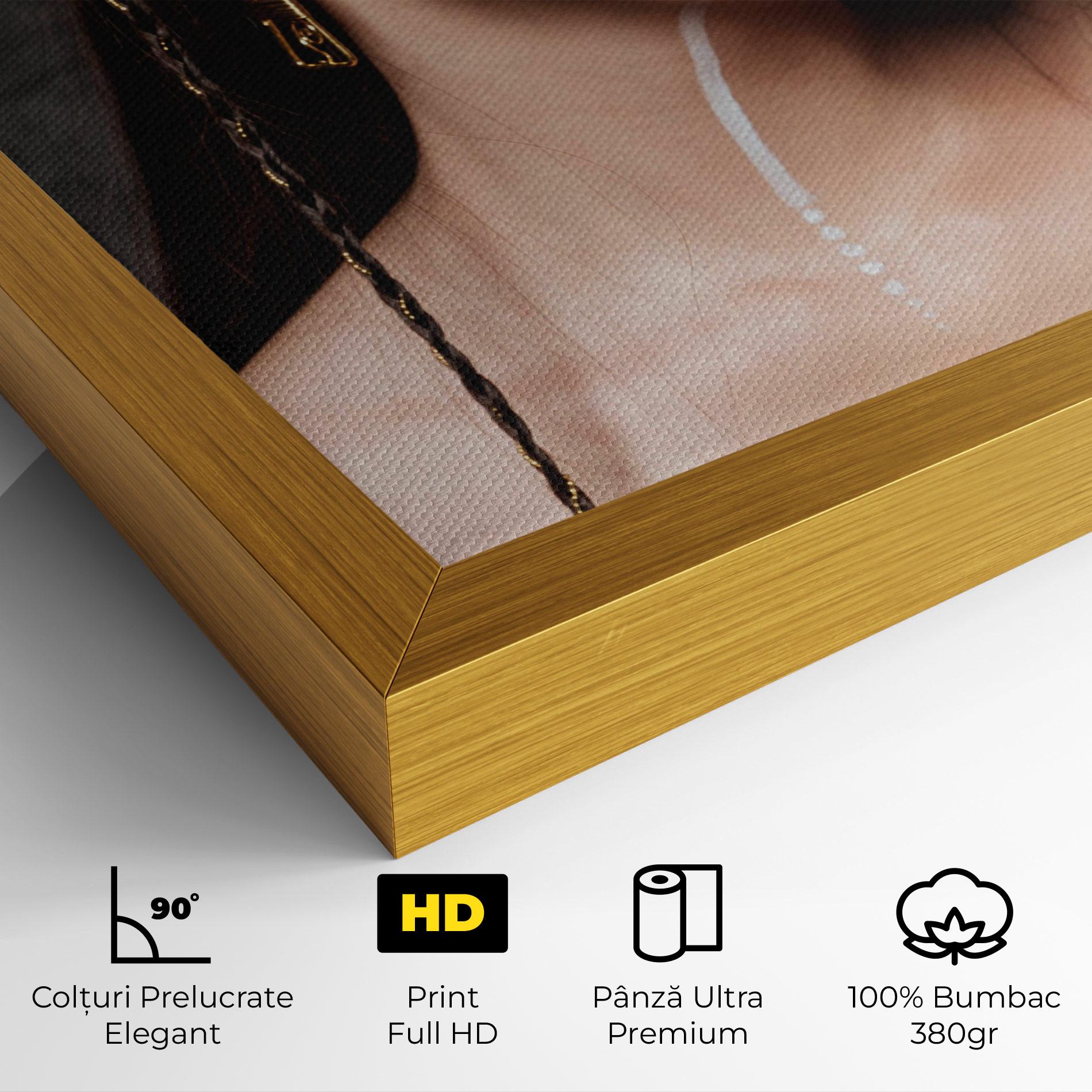 Tablou Canvas Gold Hand Accessory mockup 4