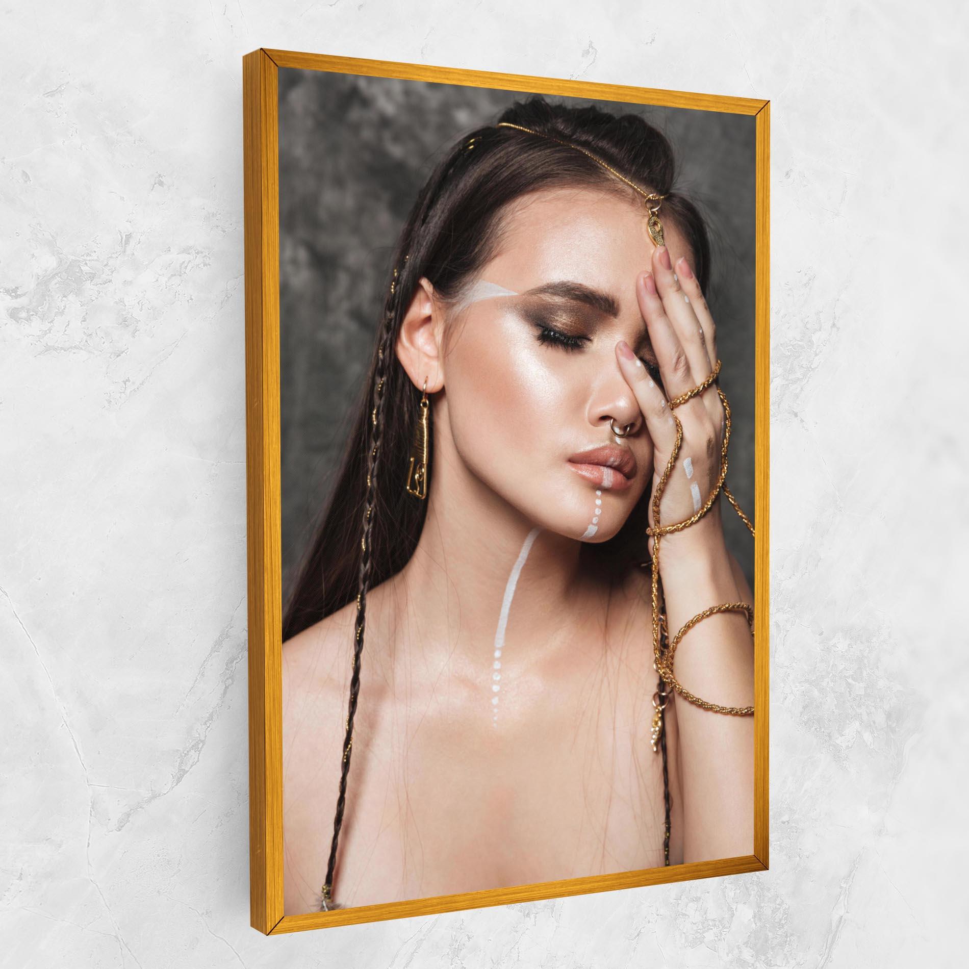 Tablou Canvas Gold Hand Accessory mockup 1