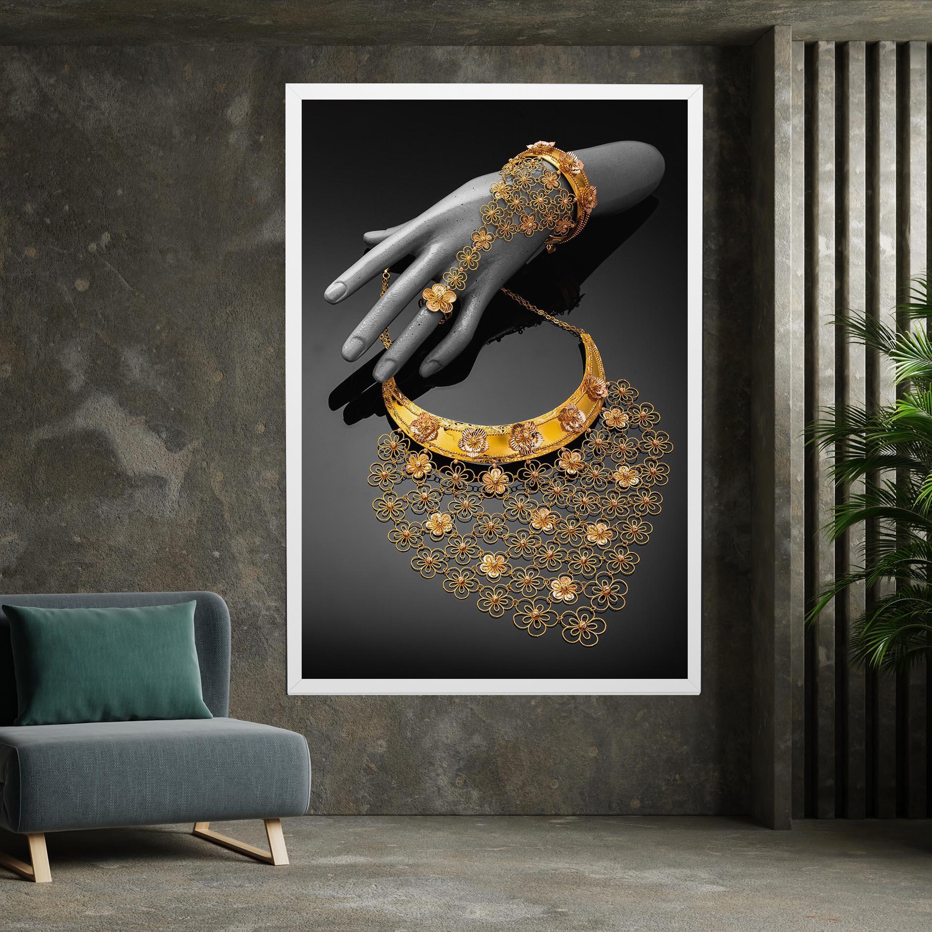 Tablou Canvas Golden Jewelery Set mockup 7