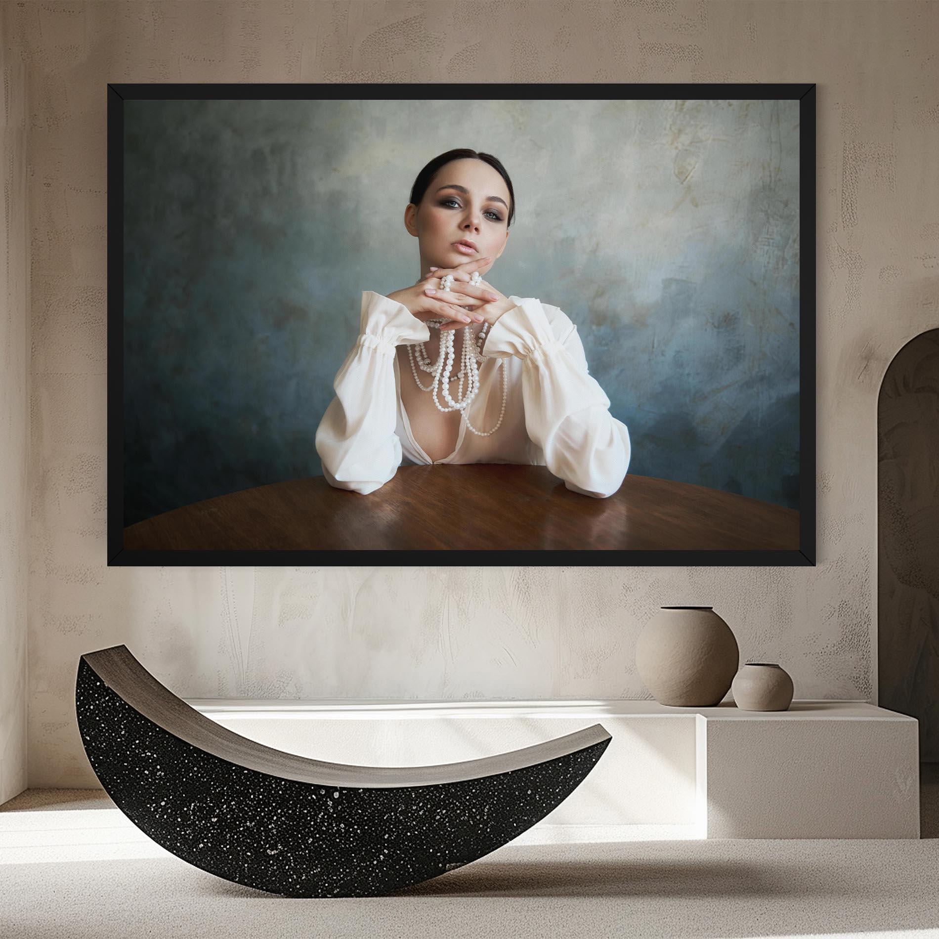 Tablou Canvas Girl White Pearls mockup 8