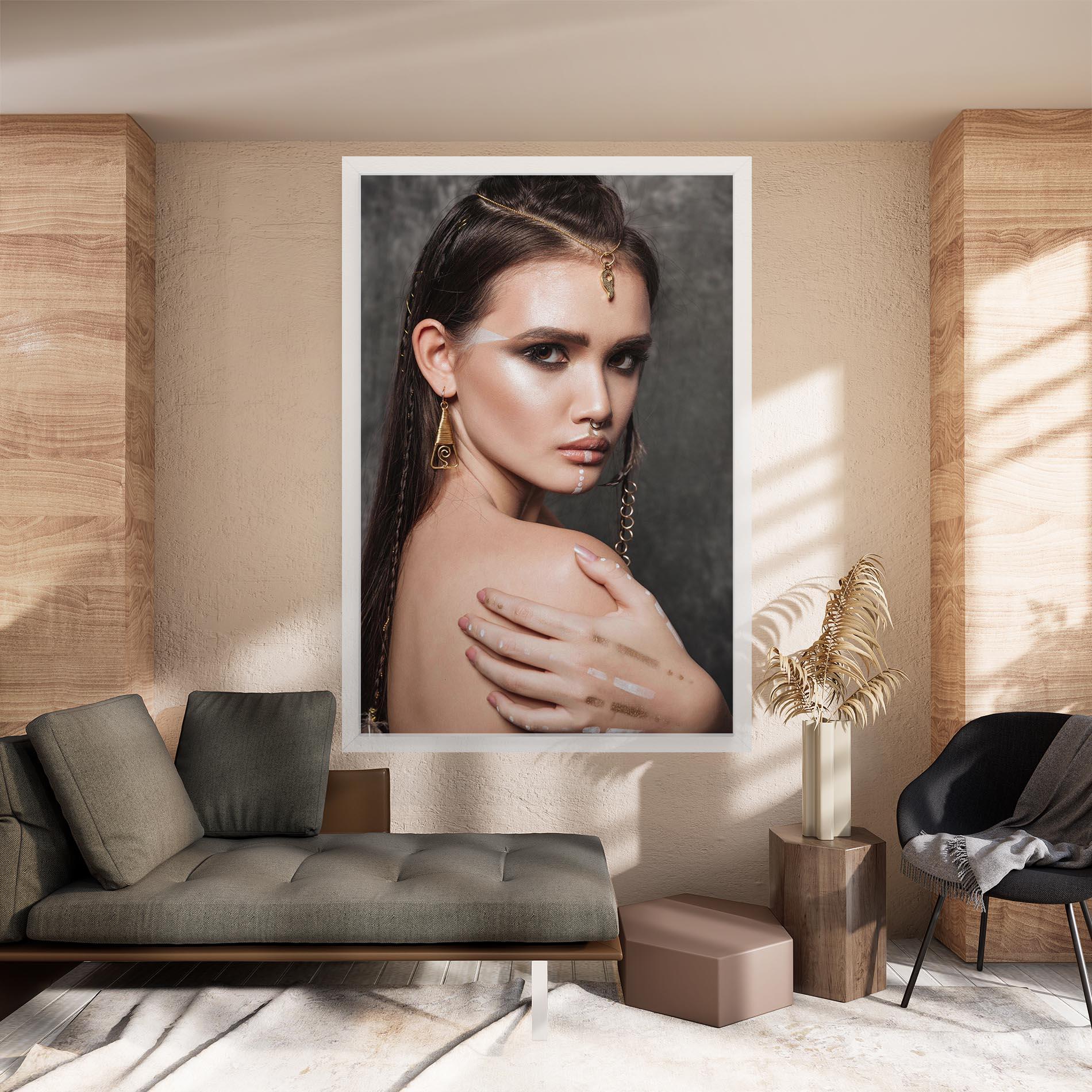 Tablou Canvas Gold Triangle Earring mockup 8