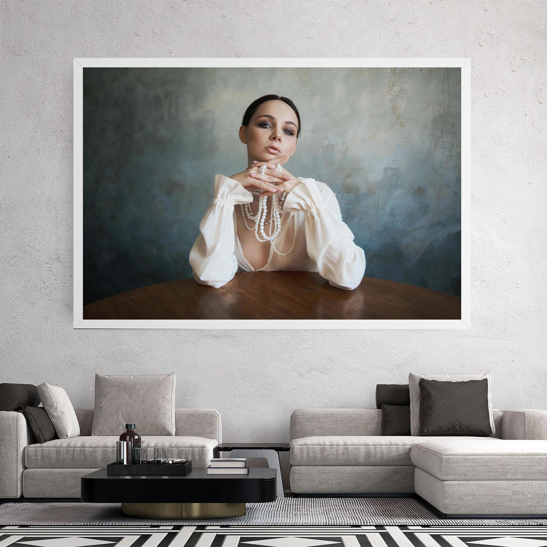 Tablou Canvas Girl White Pearls mockup 2