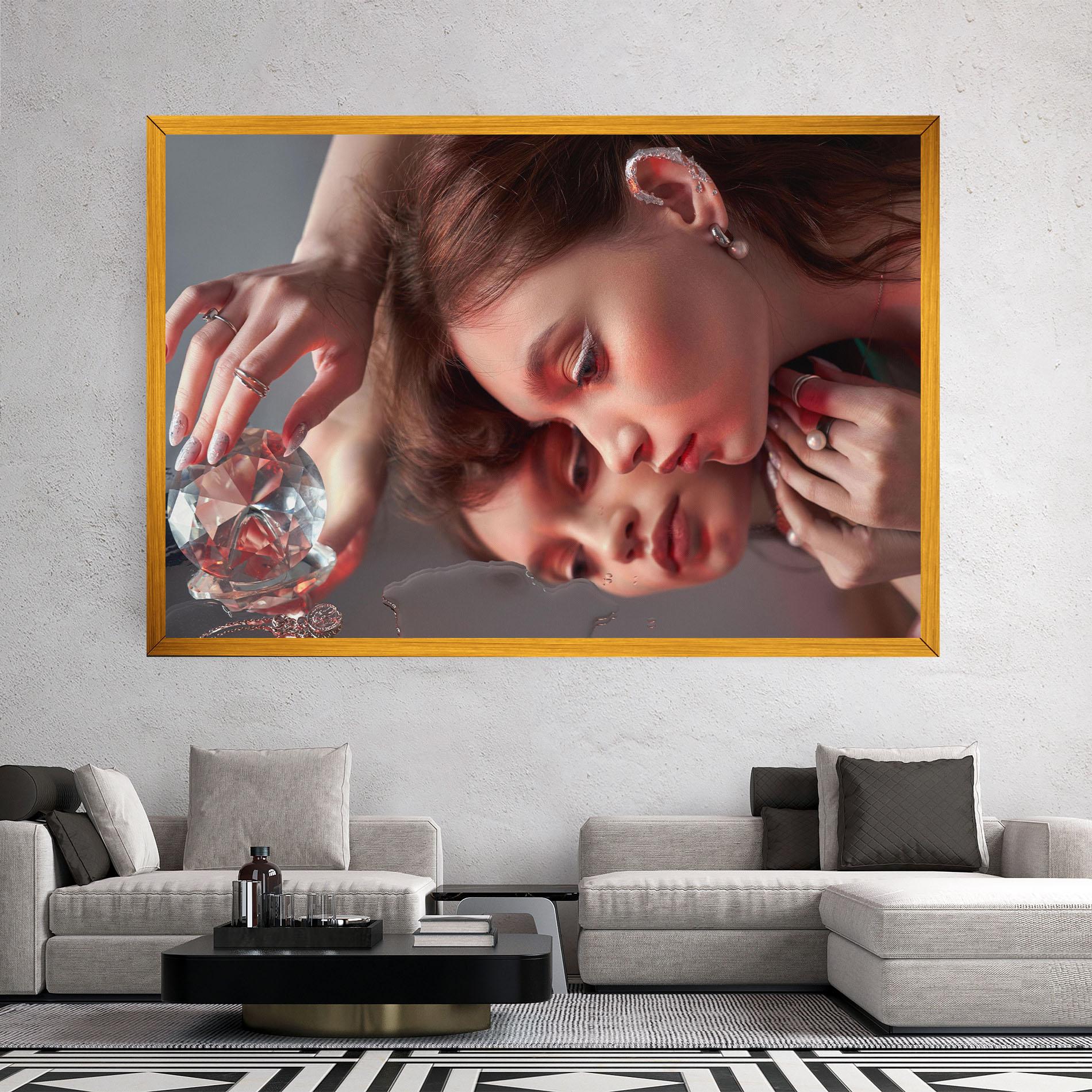 Tablou Canvas Big Diamond Hand mockup 2