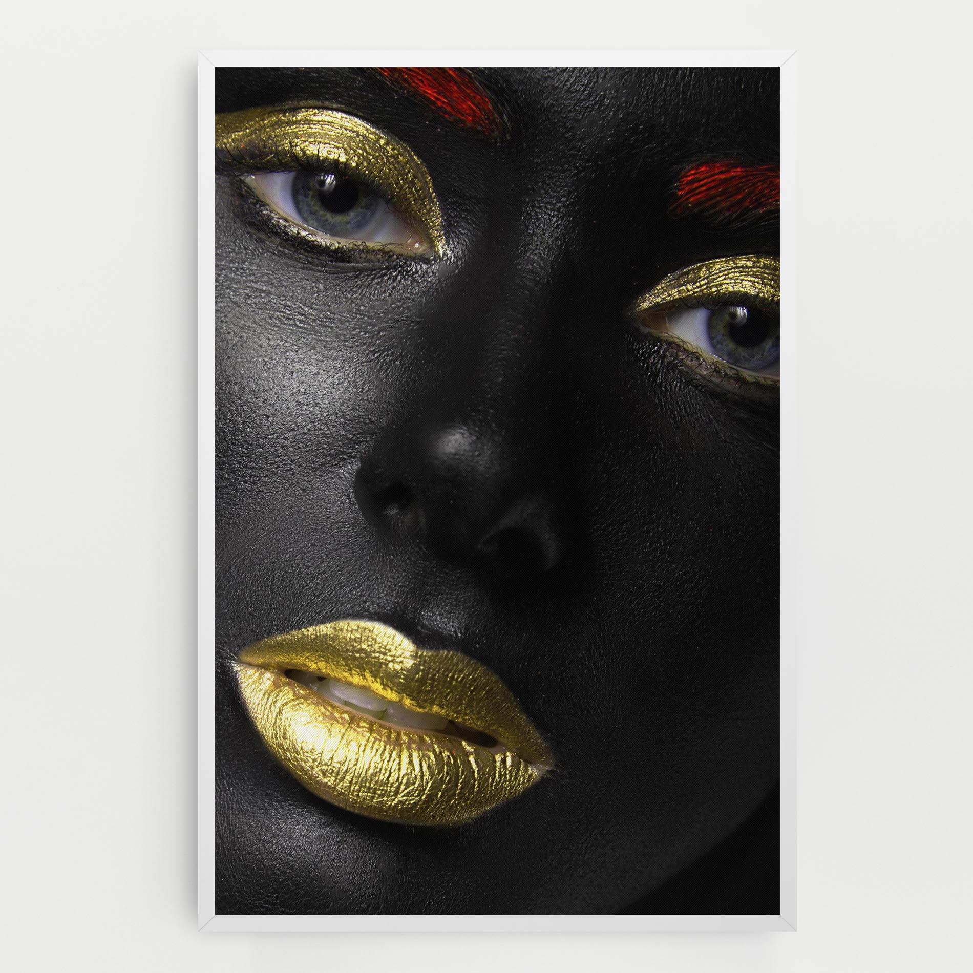 Tablou Canvas Gold Make Up And Lips mockup 0