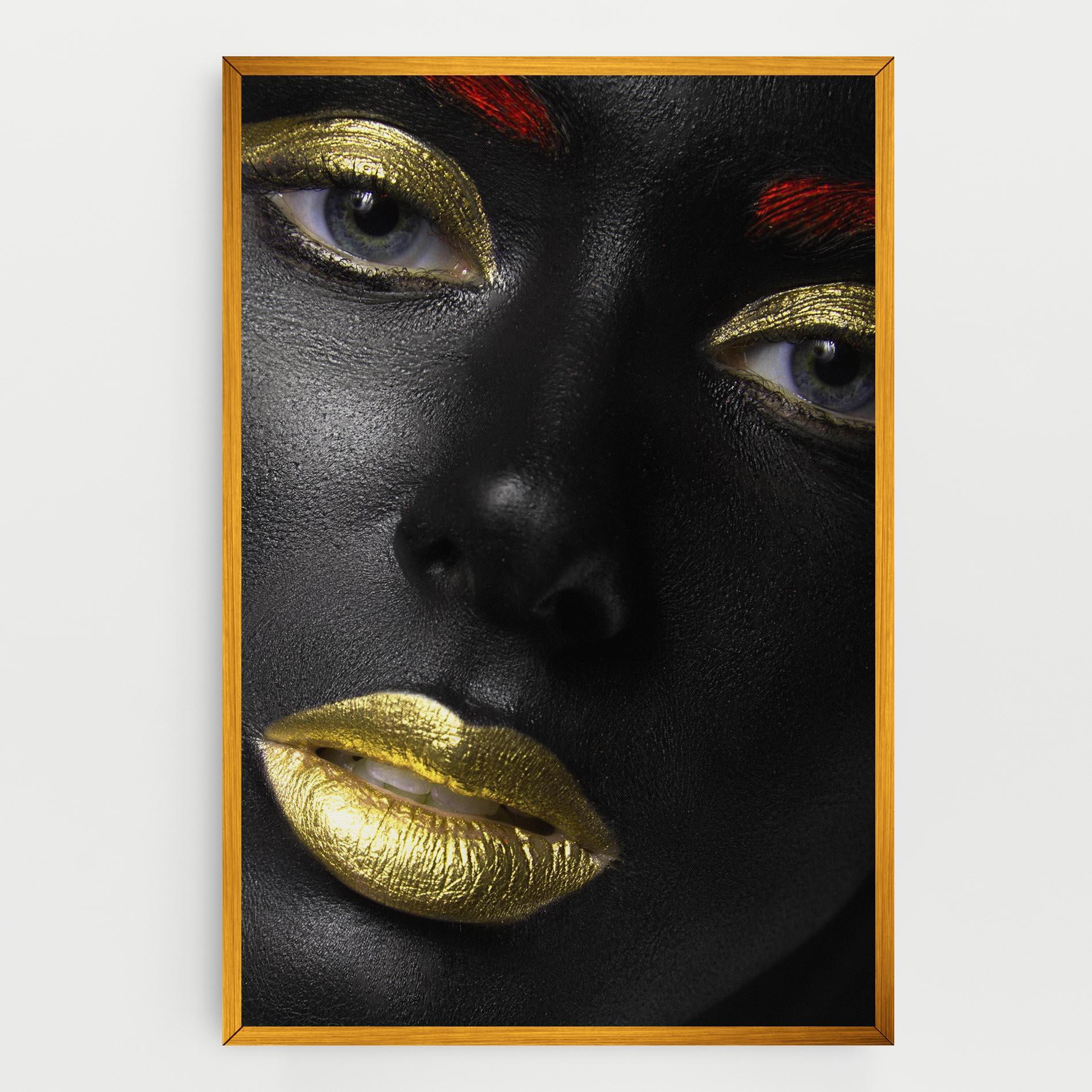 Tablou Canvas Gold Make Up And Lips mockup 0