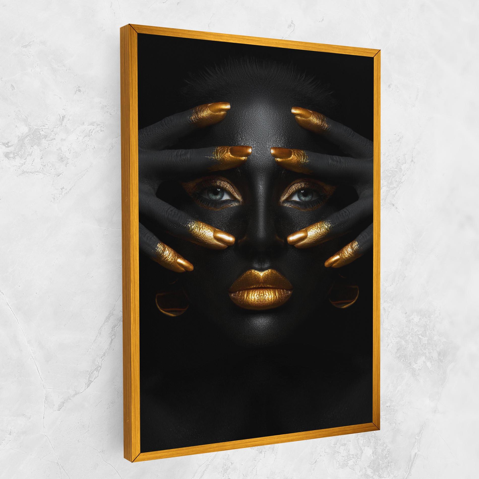 Tablou Canvas Gold Makeup Fingertips mockup 1
