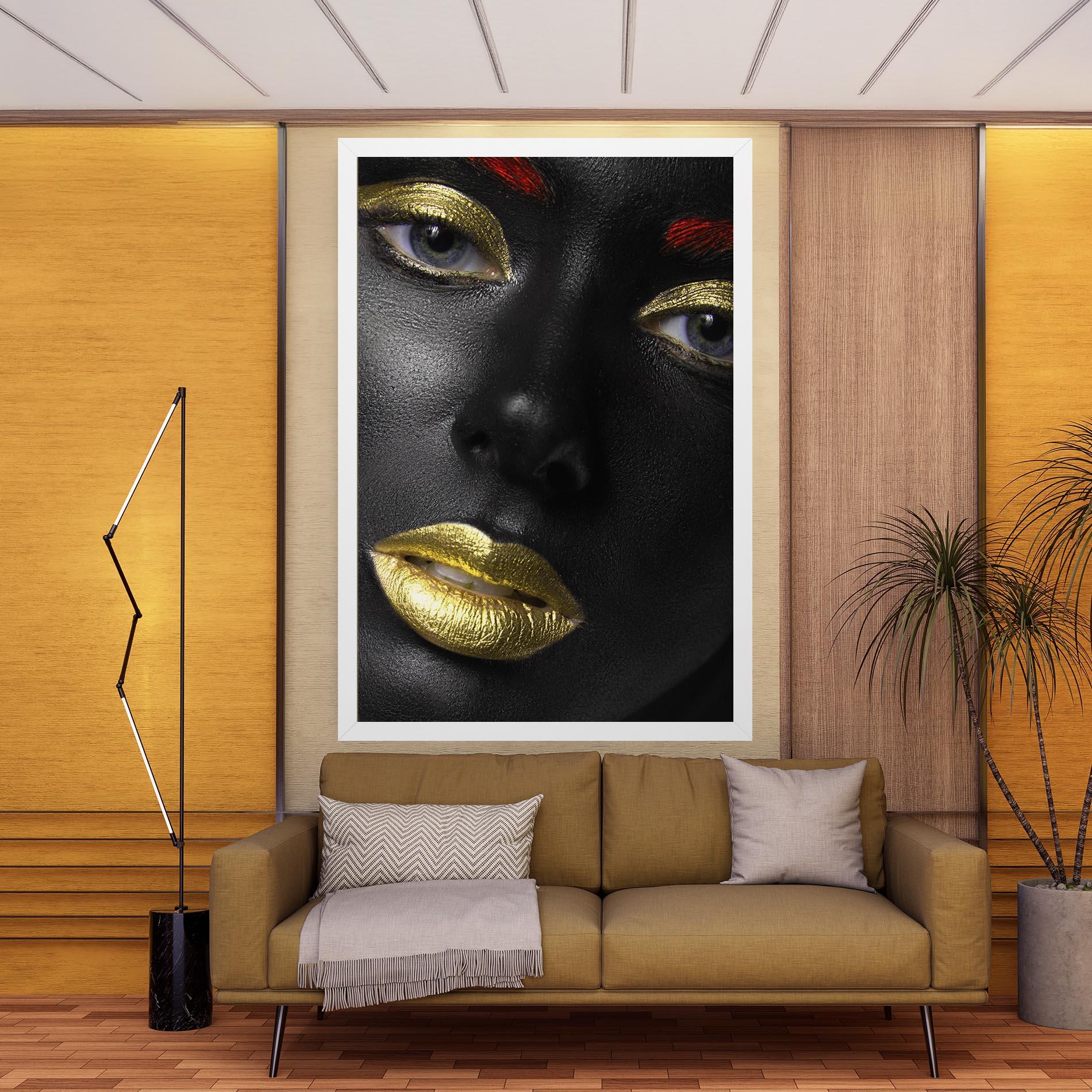 Tablou Canvas Gold Make Up And Lips mockup 9