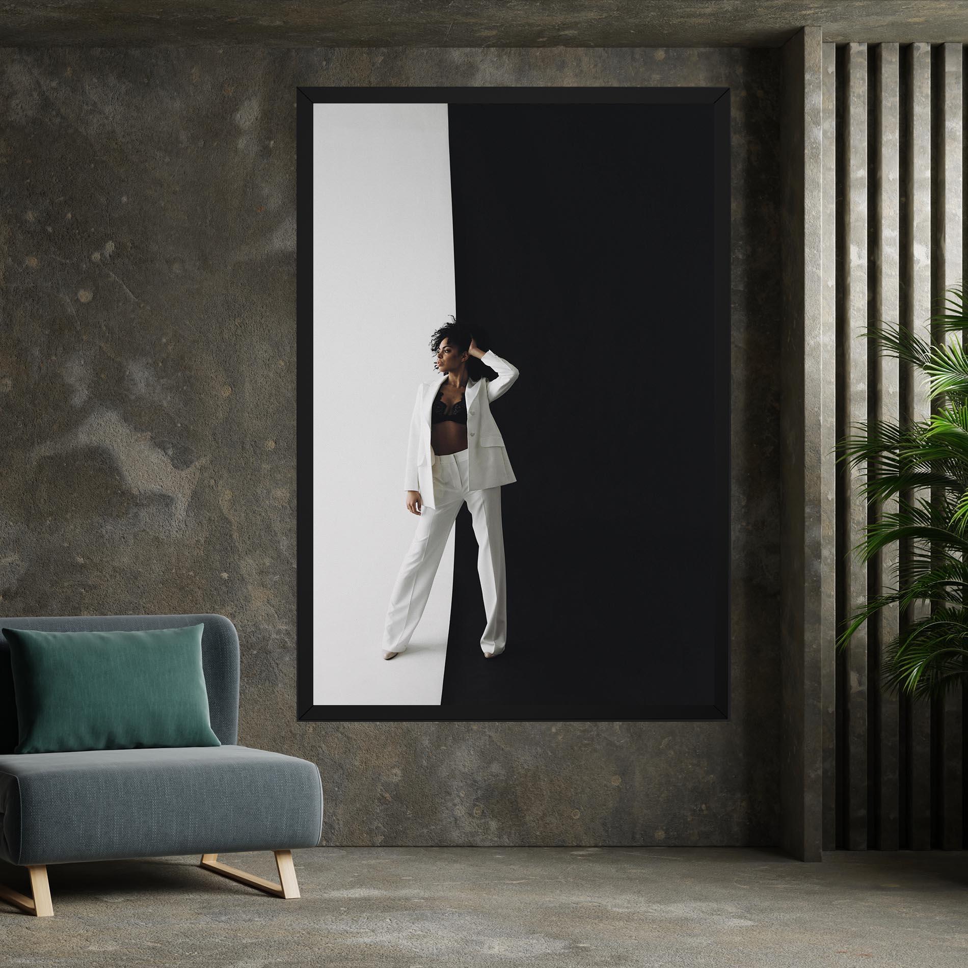 Tablou Canvas African Girl White Outfit mockup 7