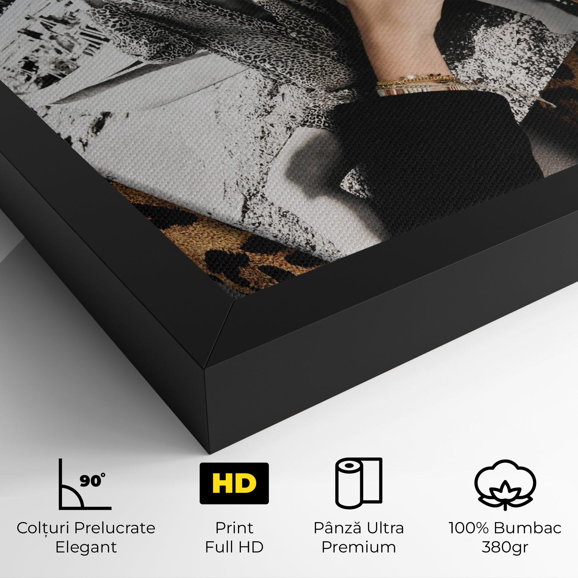 Tablou Canvas Black Shoes Holding Coffee mockup 4