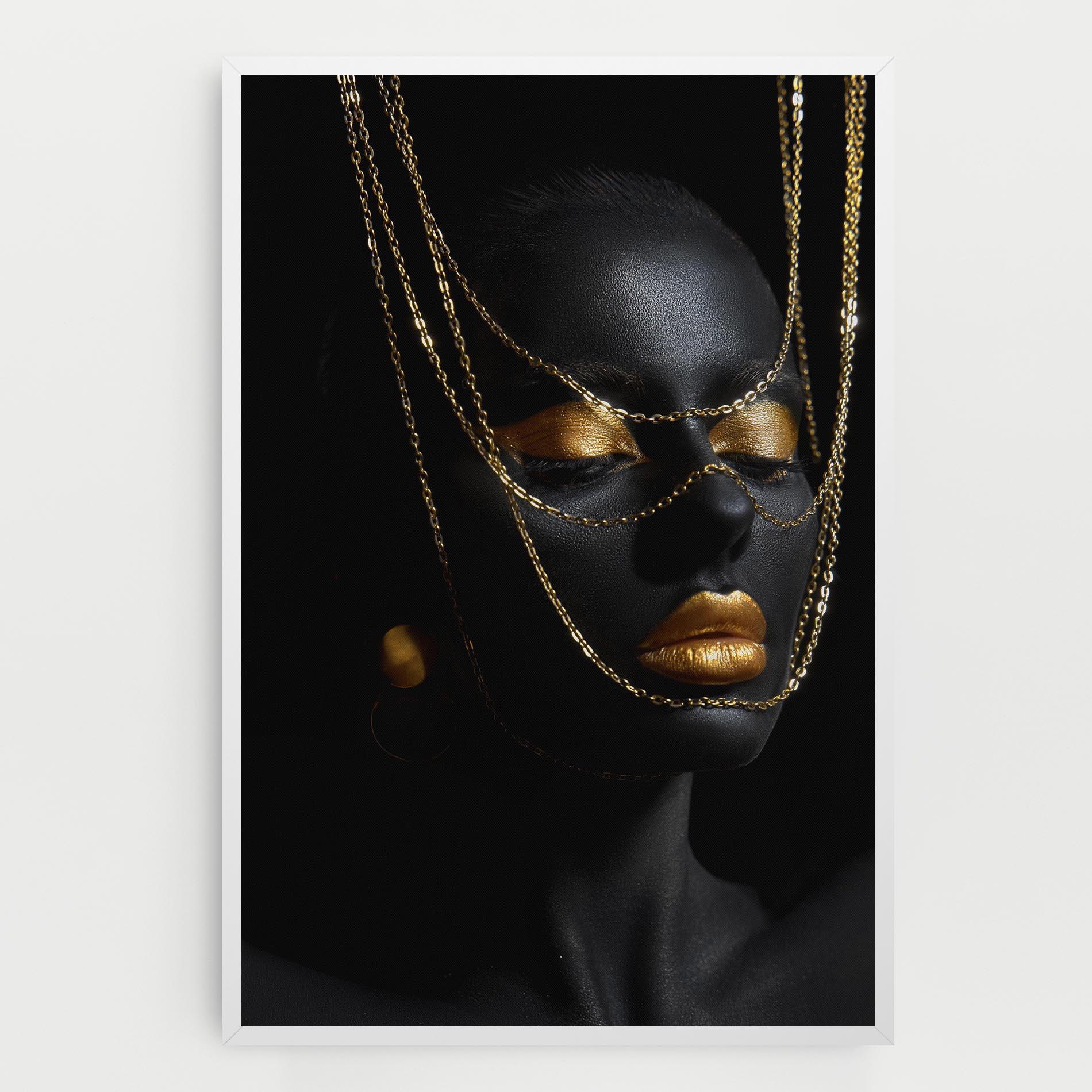 Tablou Canvas Gold Chain Girl mockup 0