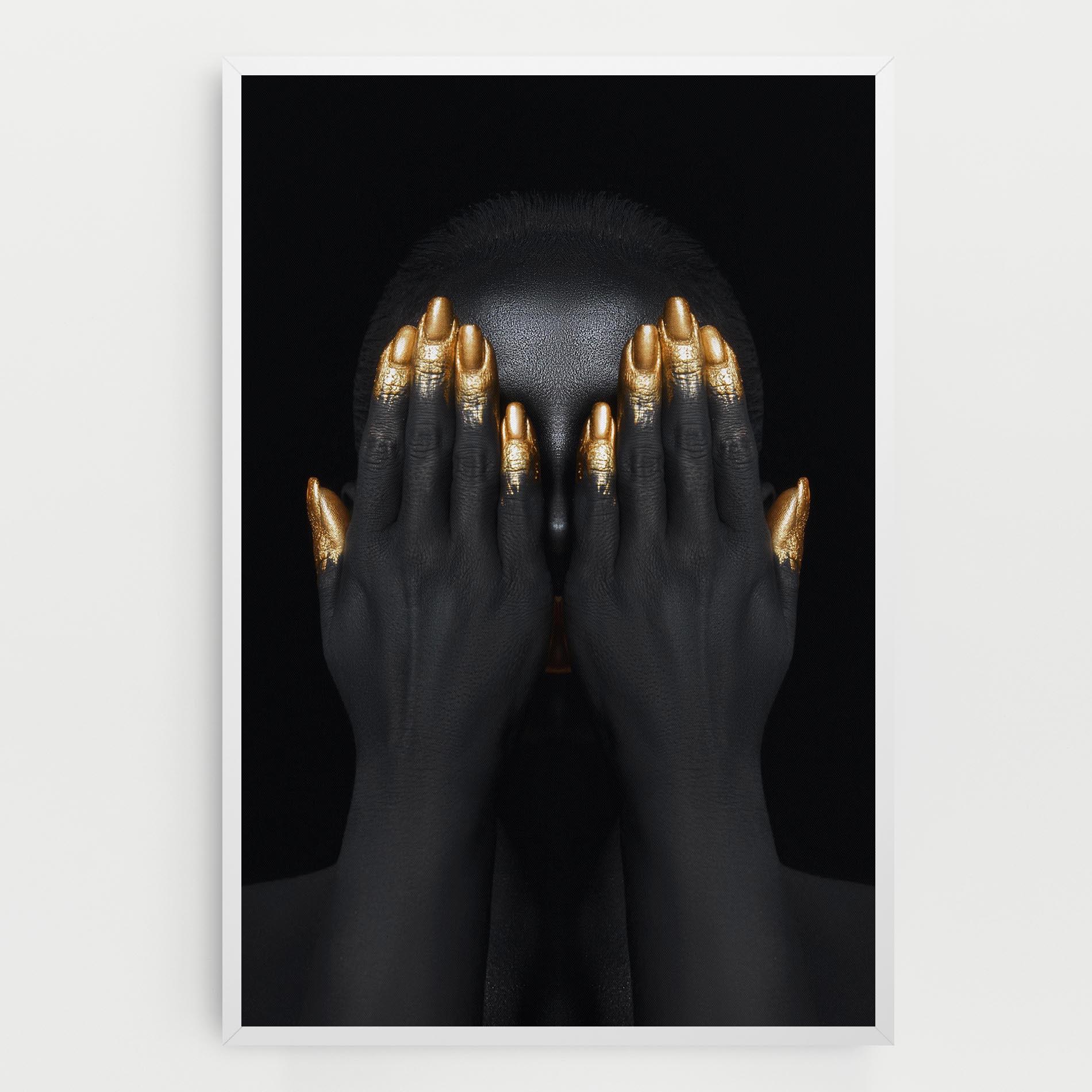 Tablou Canvas Gold Fingertips Chain mockup 0