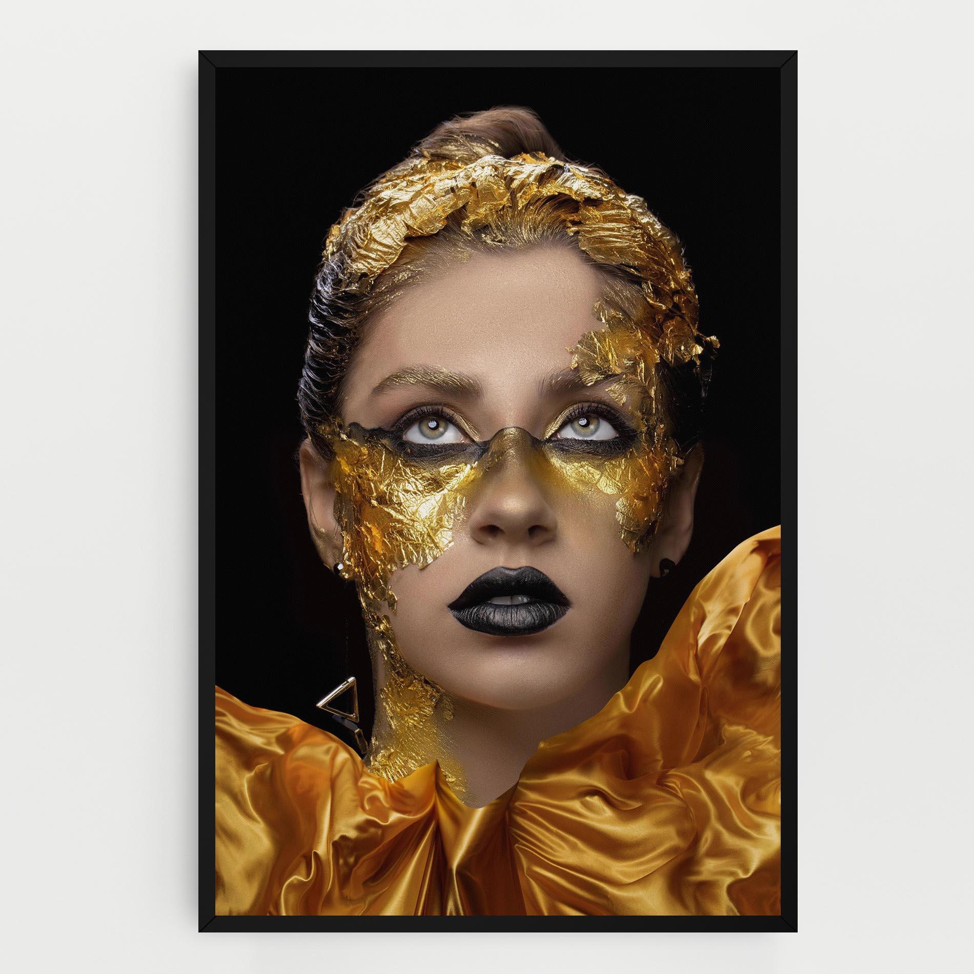 Tablou Canvas Glamorous Gold Outfit mockup 0