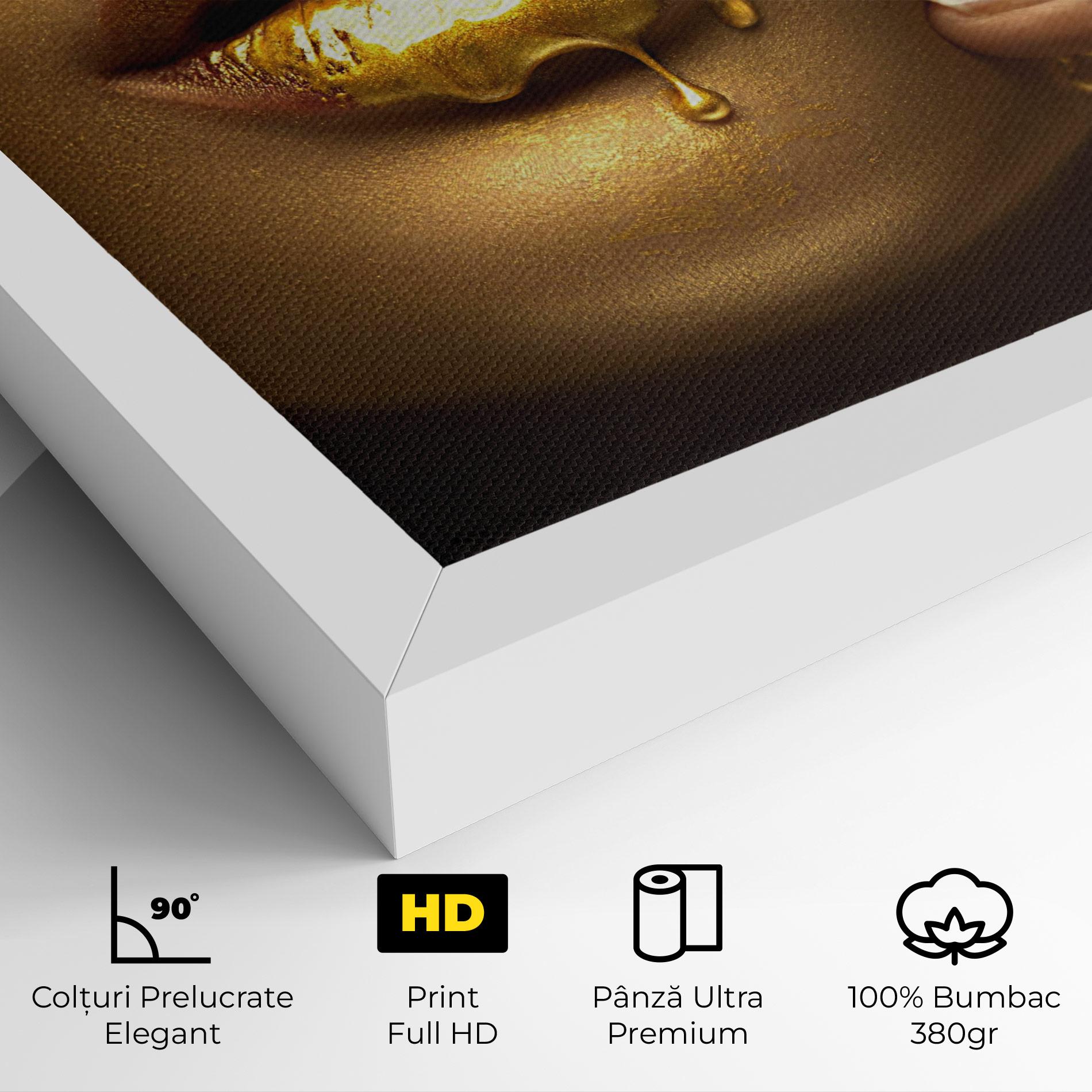 Tablou Canvas Golden Lips mockup 4