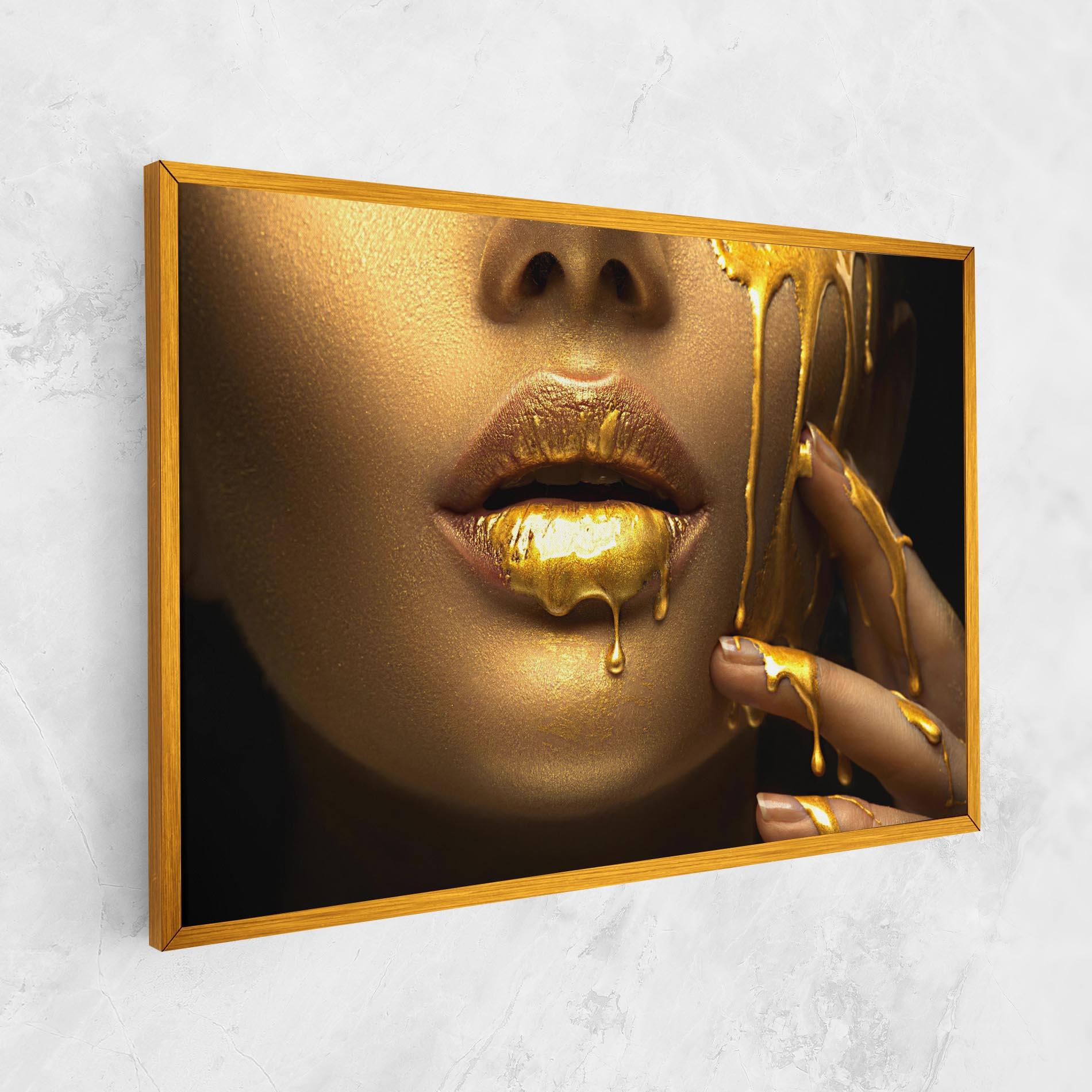Tablou Canvas Golden Lips mockup 1