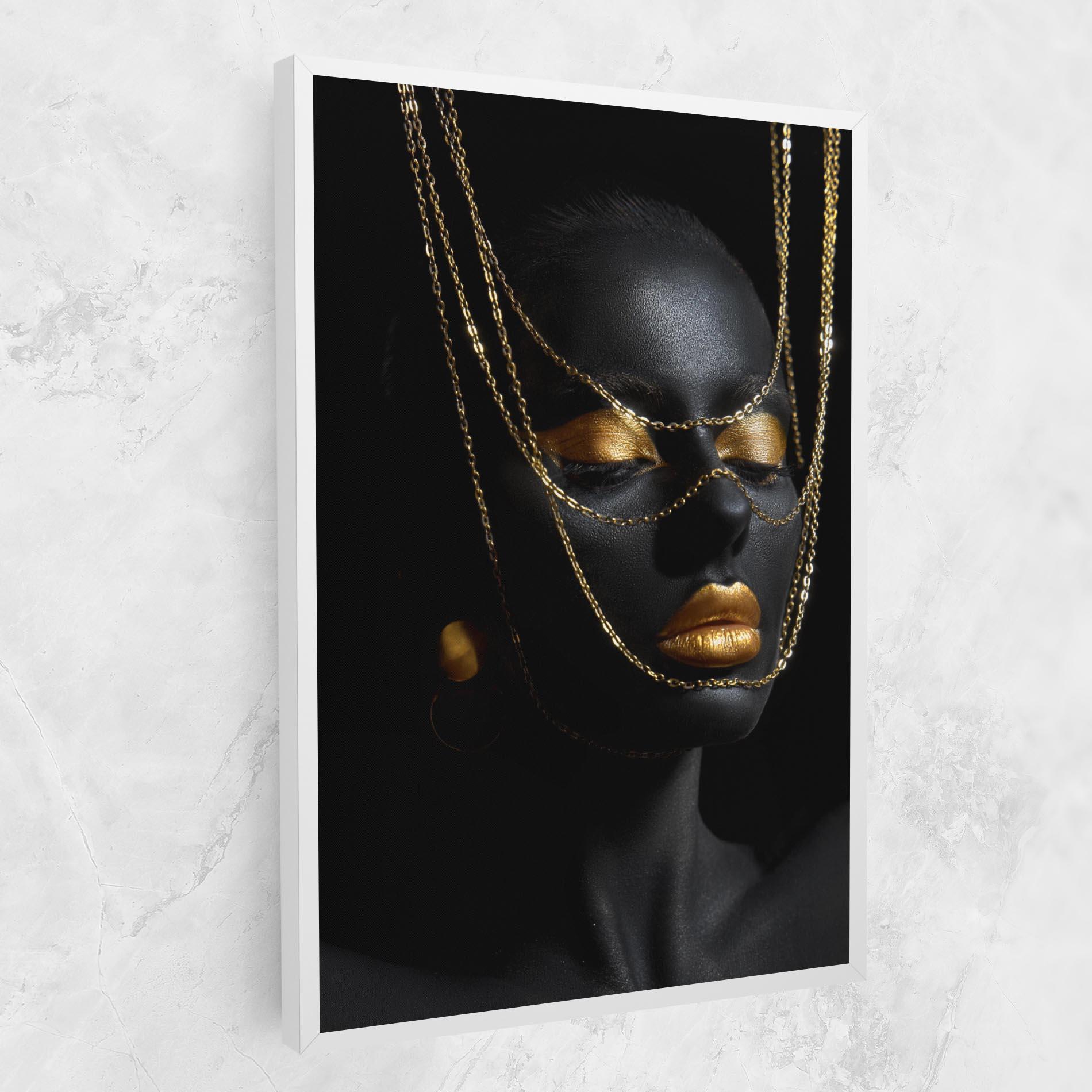 Tablou Canvas Gold Chain Girl mockup 1