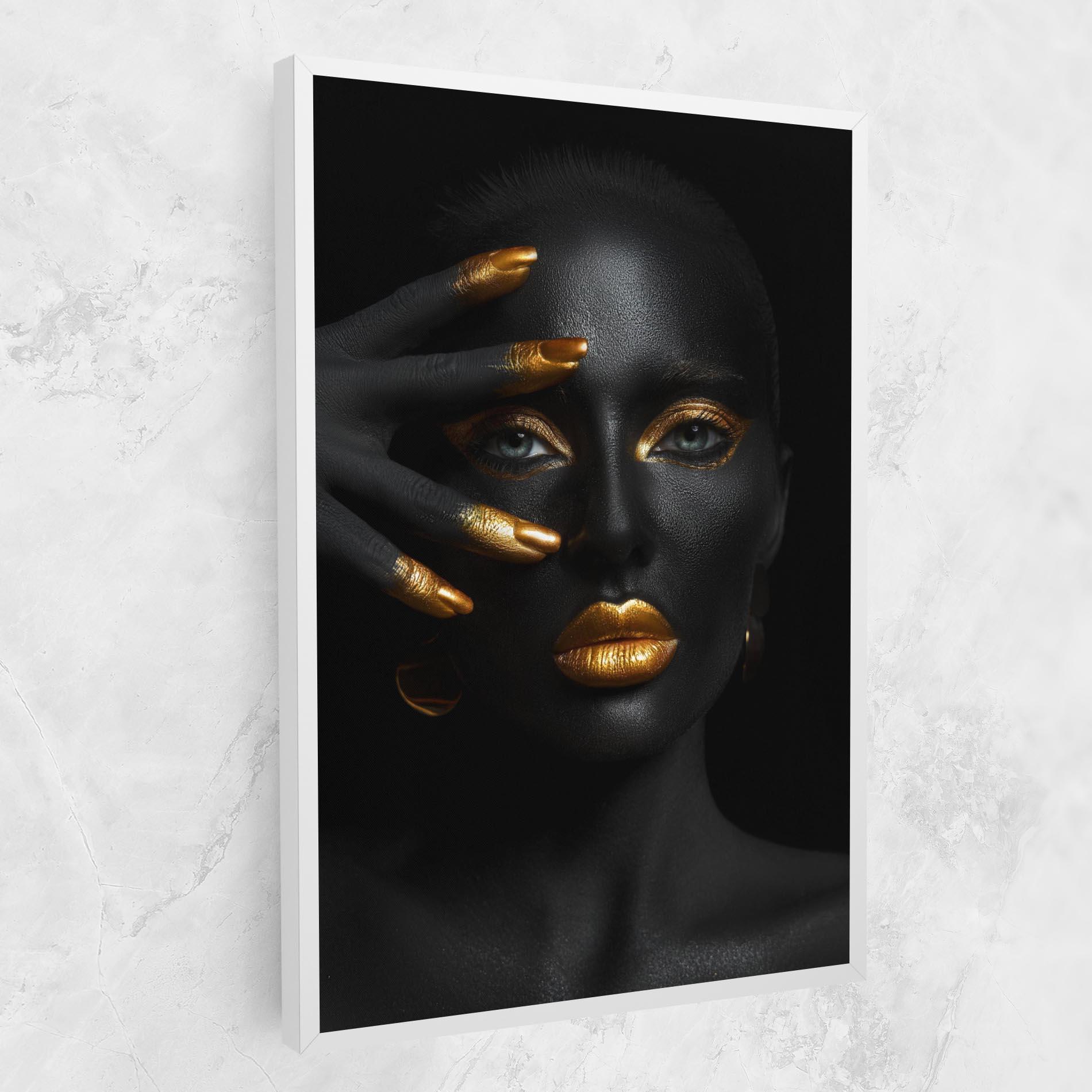 Tablou Canvas Gold Makeup Nails mockup 1