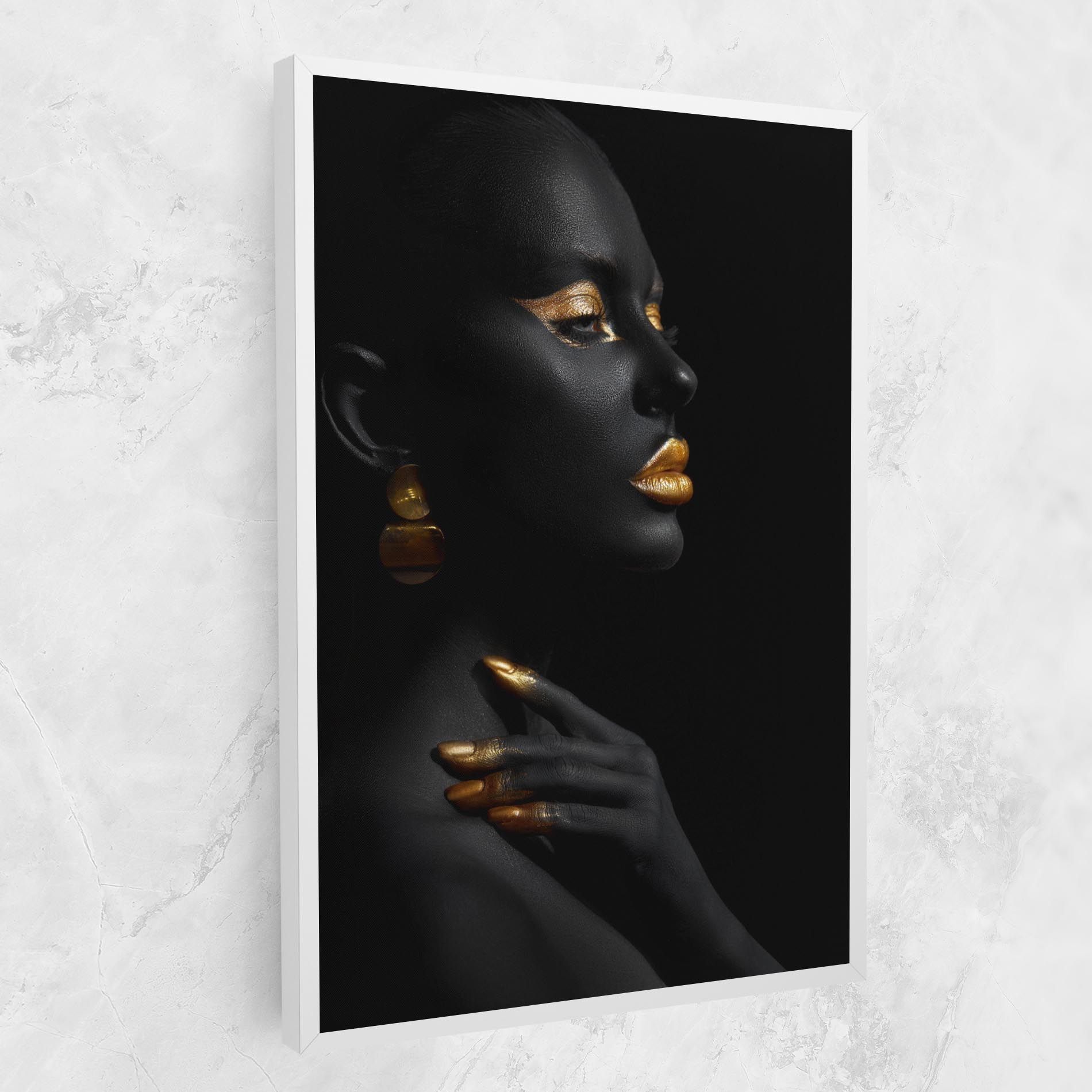 Lips Gold Eyelids mockup 1