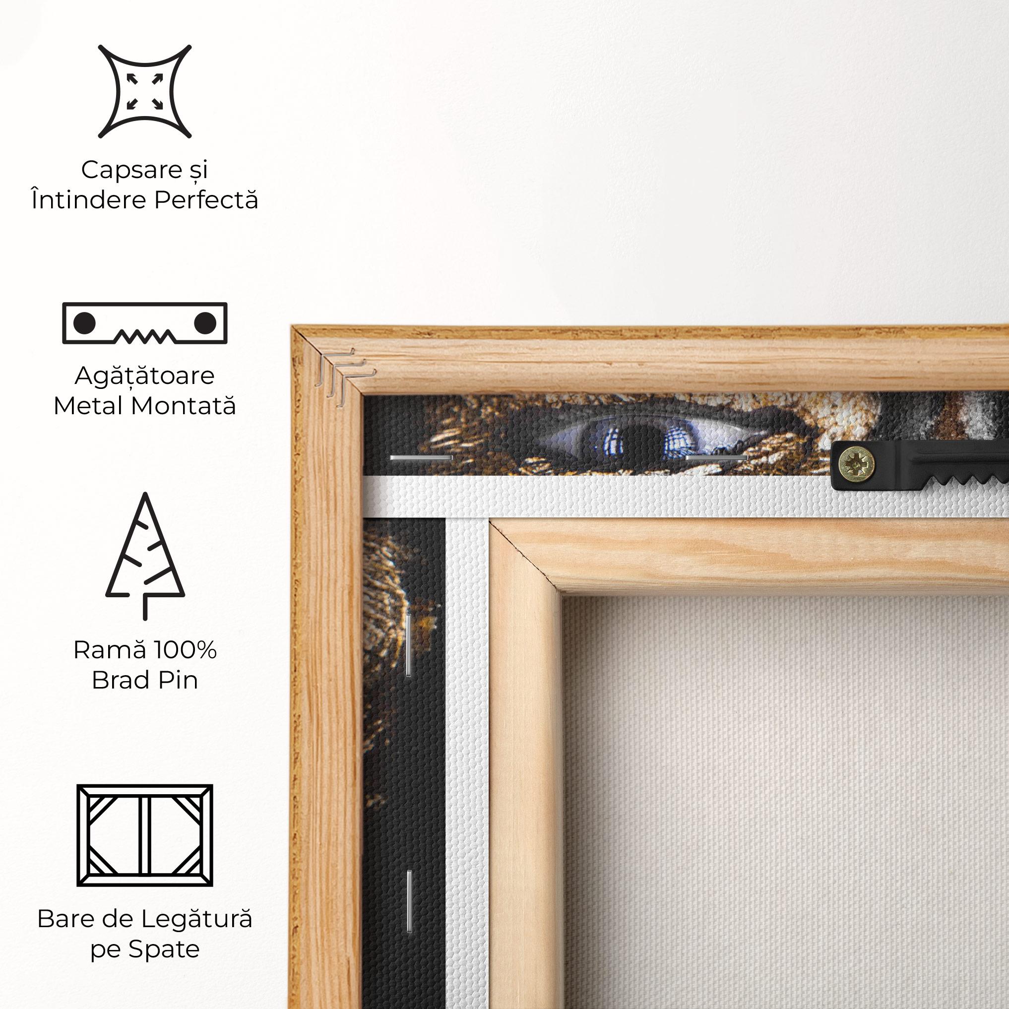 Tablou Canvas Golden Face mockup 5