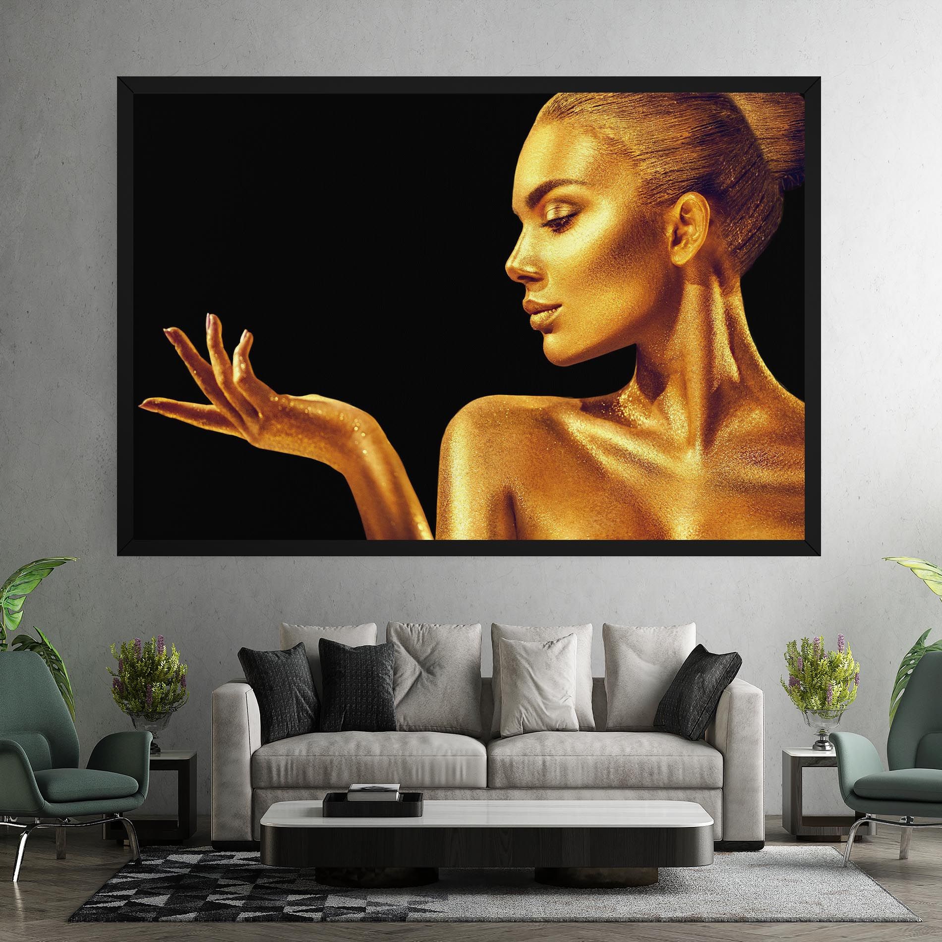 Golden Glamour mockup 7