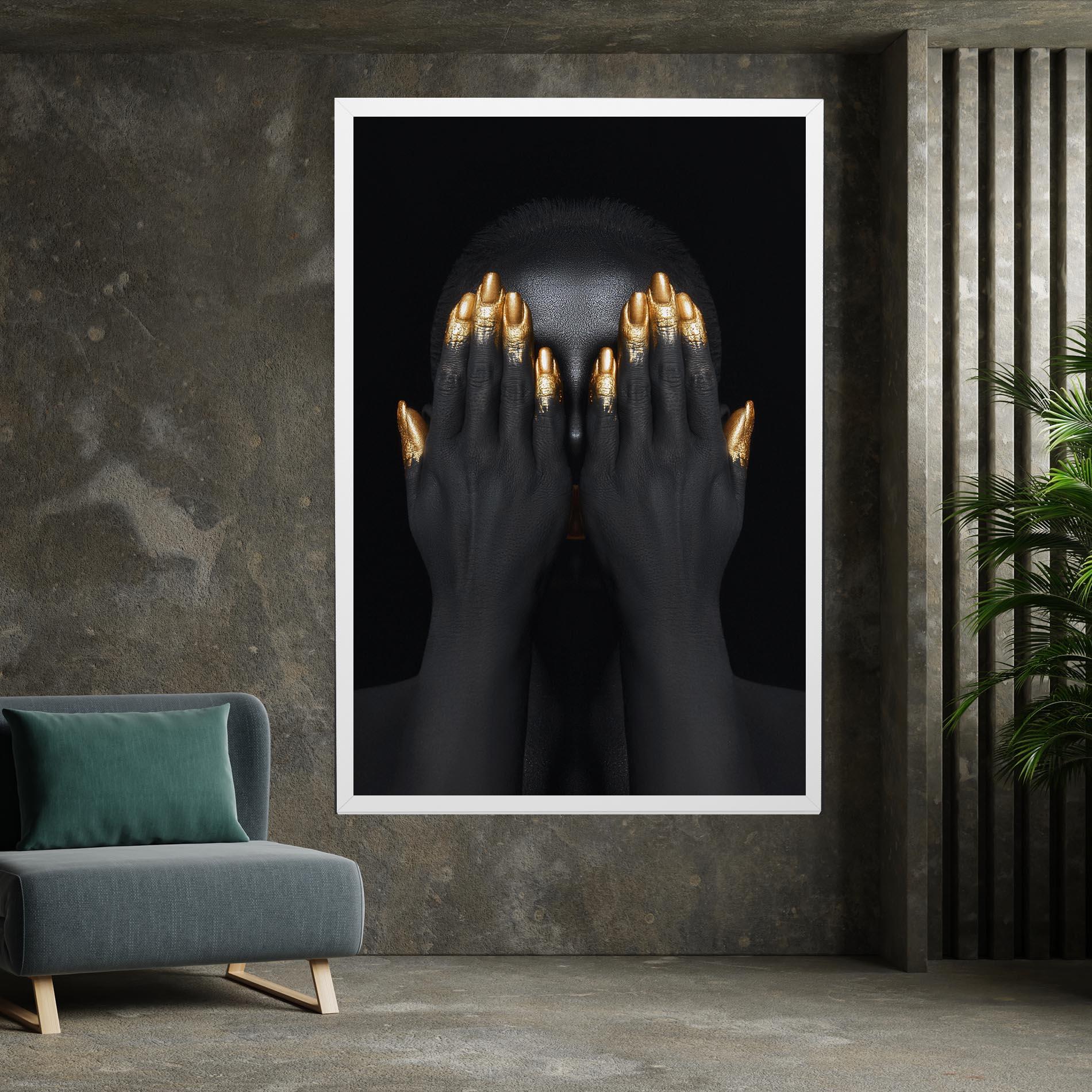 Tablou Canvas Gold Fingertips Chain mockup 7