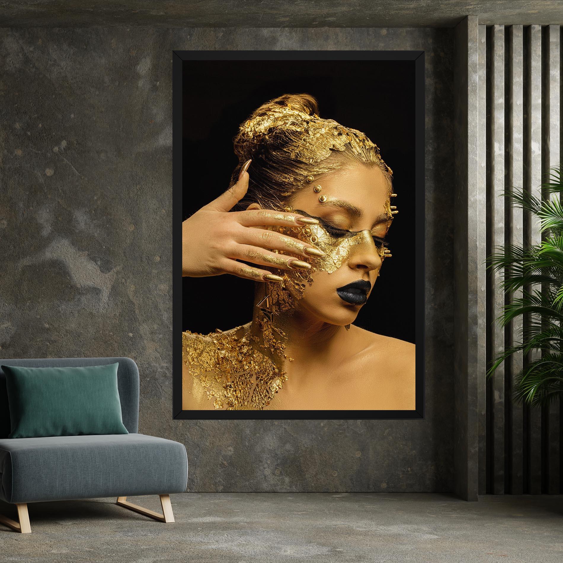 Tablou Canvas Festive Golden Makeup mockup 7