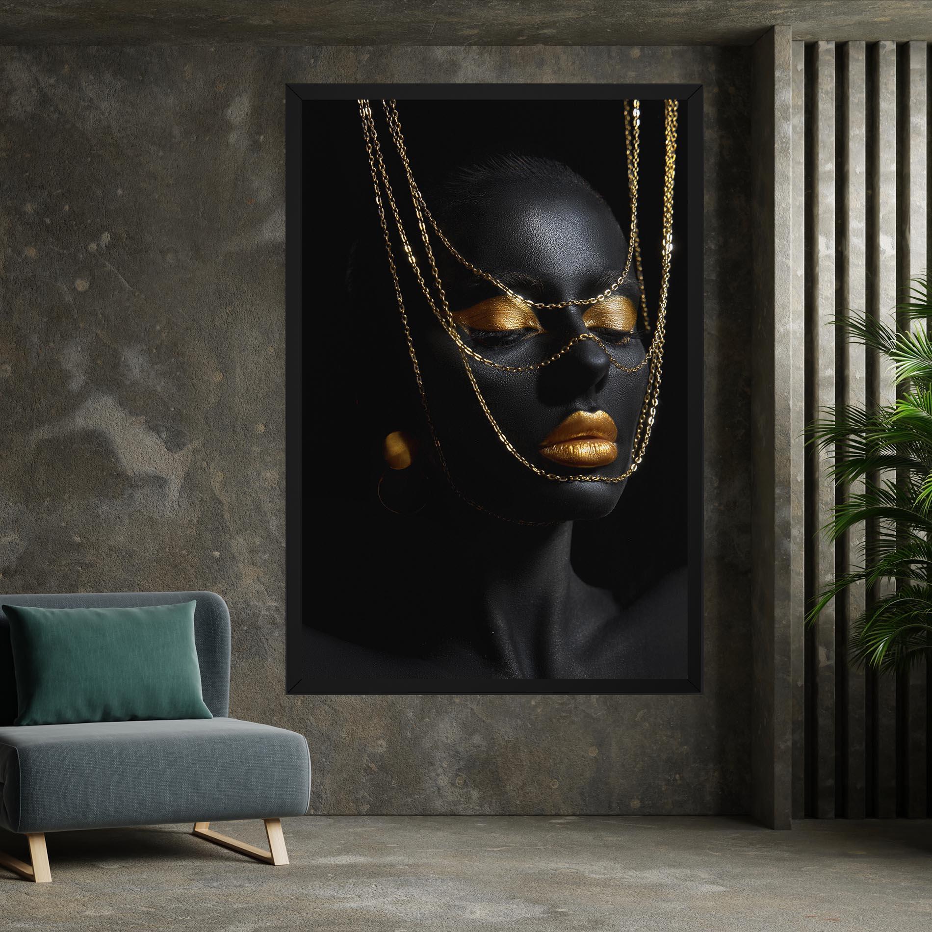 Tablou Canvas Gold Chain Girl mockup 7