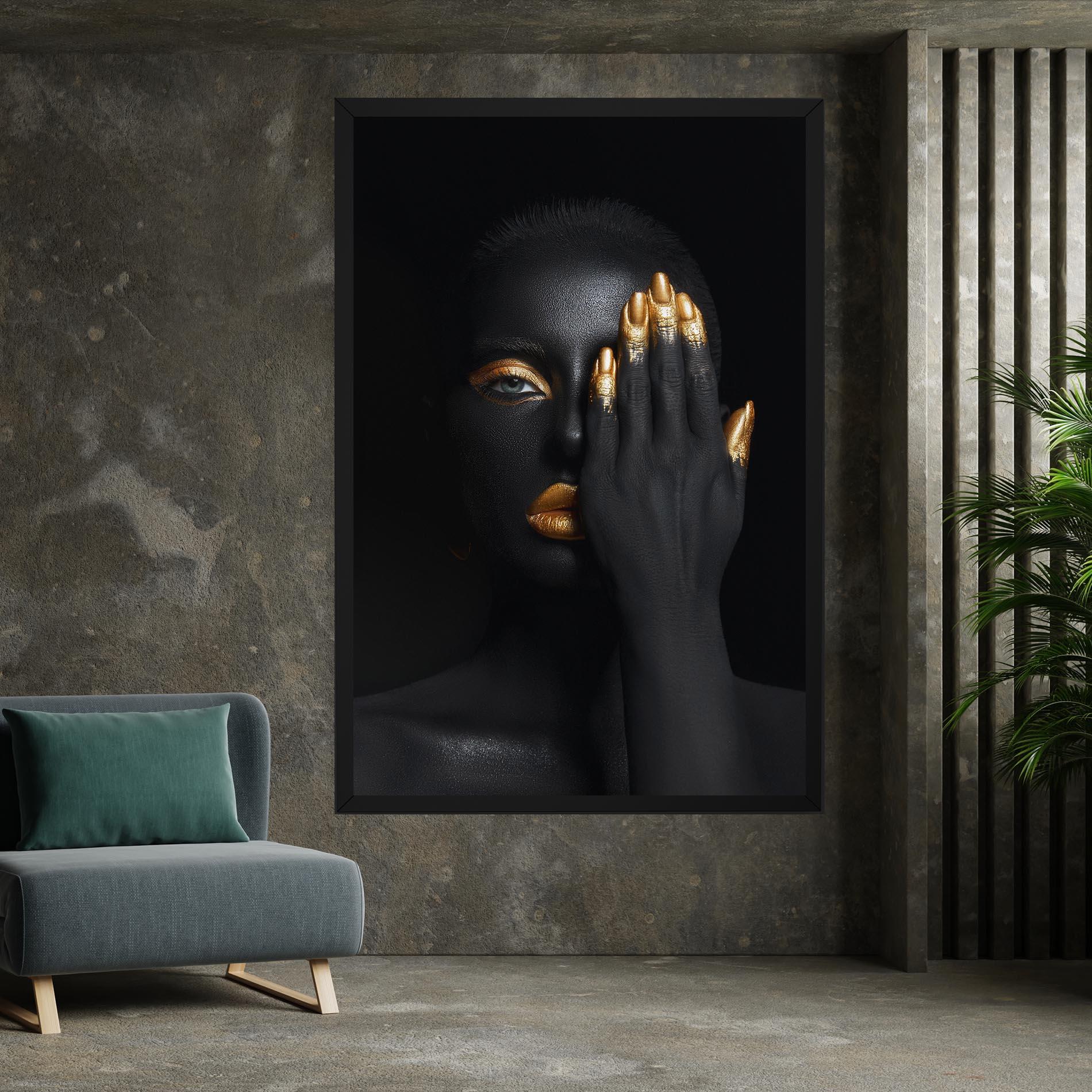 Tablou Canvas Gold Makeup Chain mockup 7