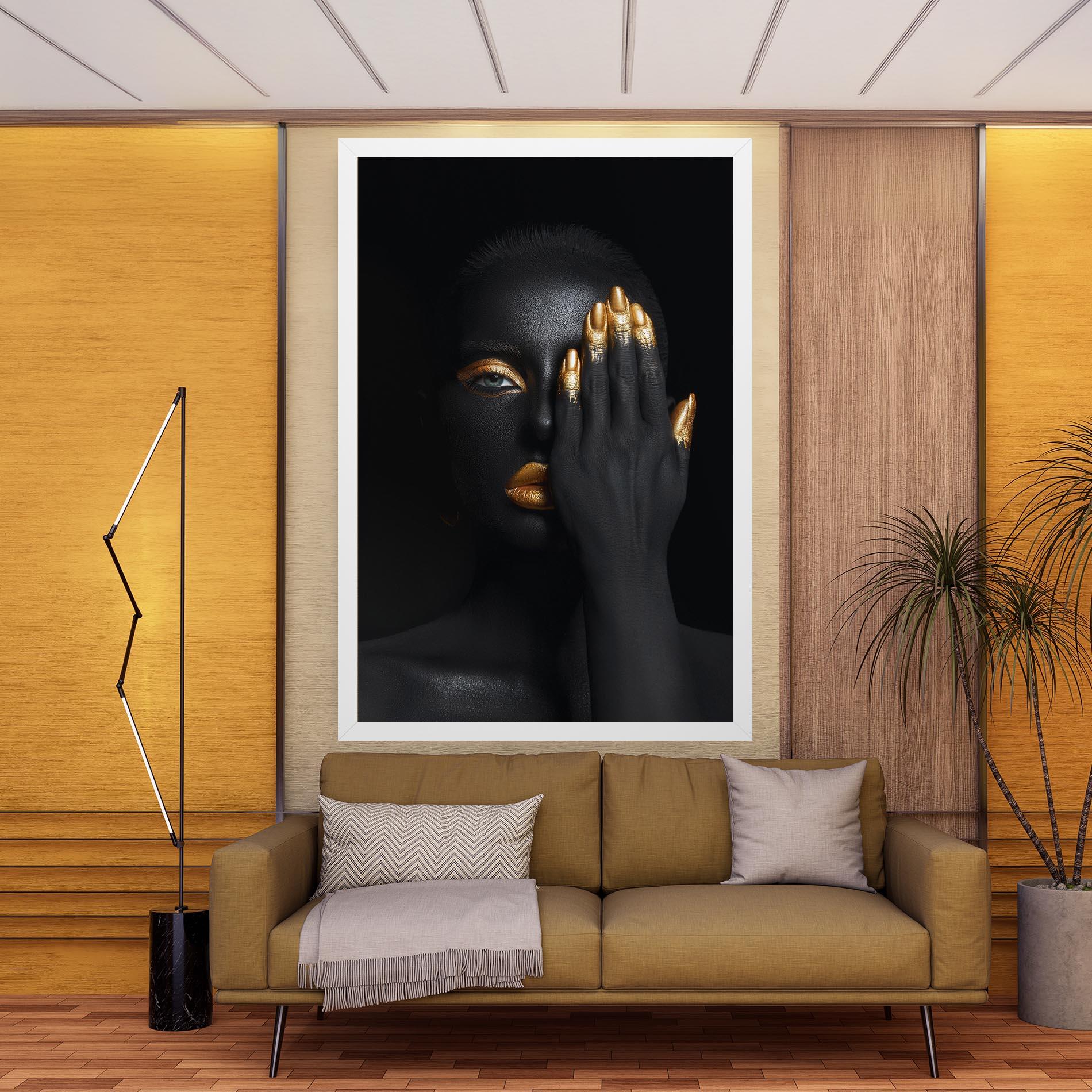 Tablou Canvas Gold Makeup Chain mockup 9