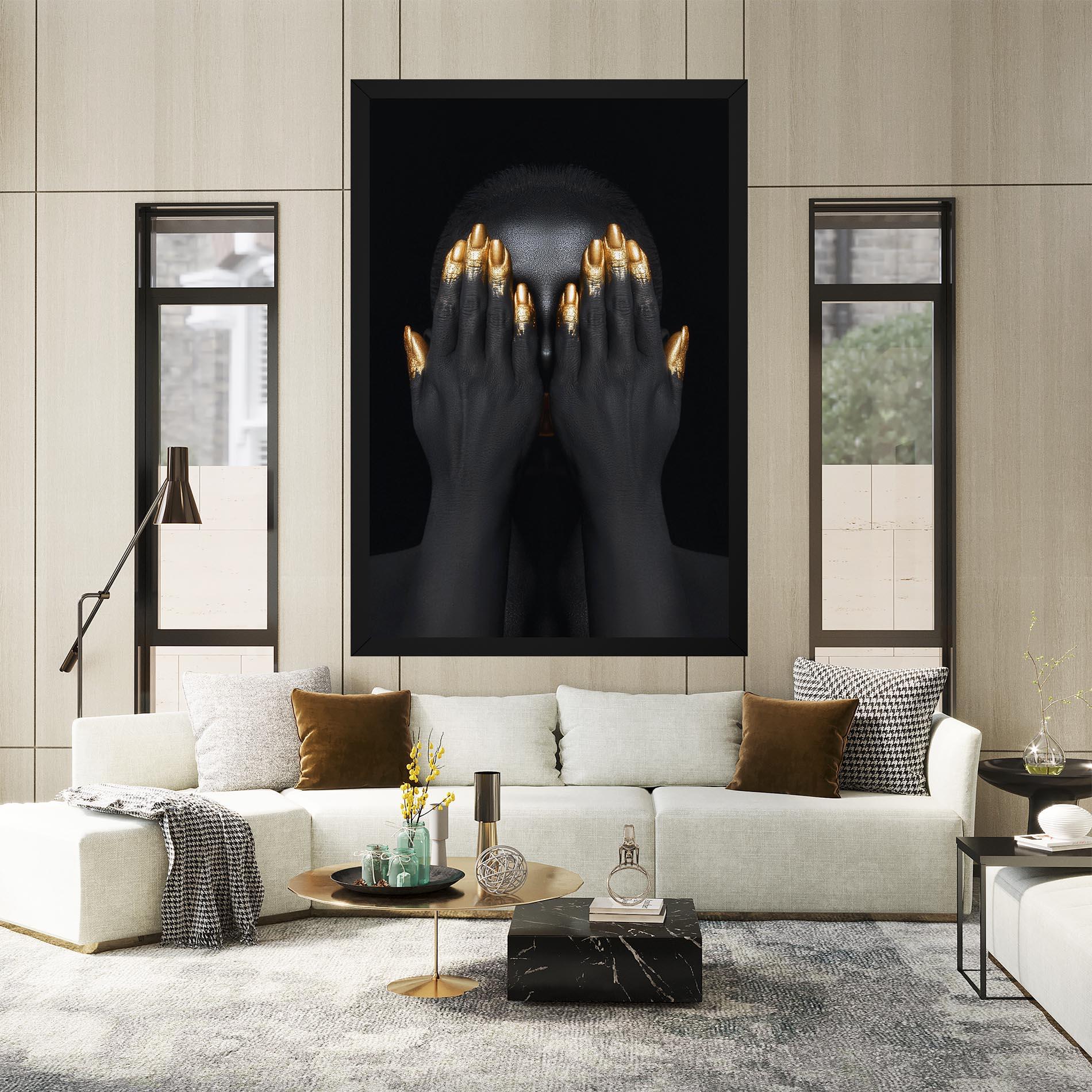 Tablou Canvas Gold Fingertips Chain mockup 2