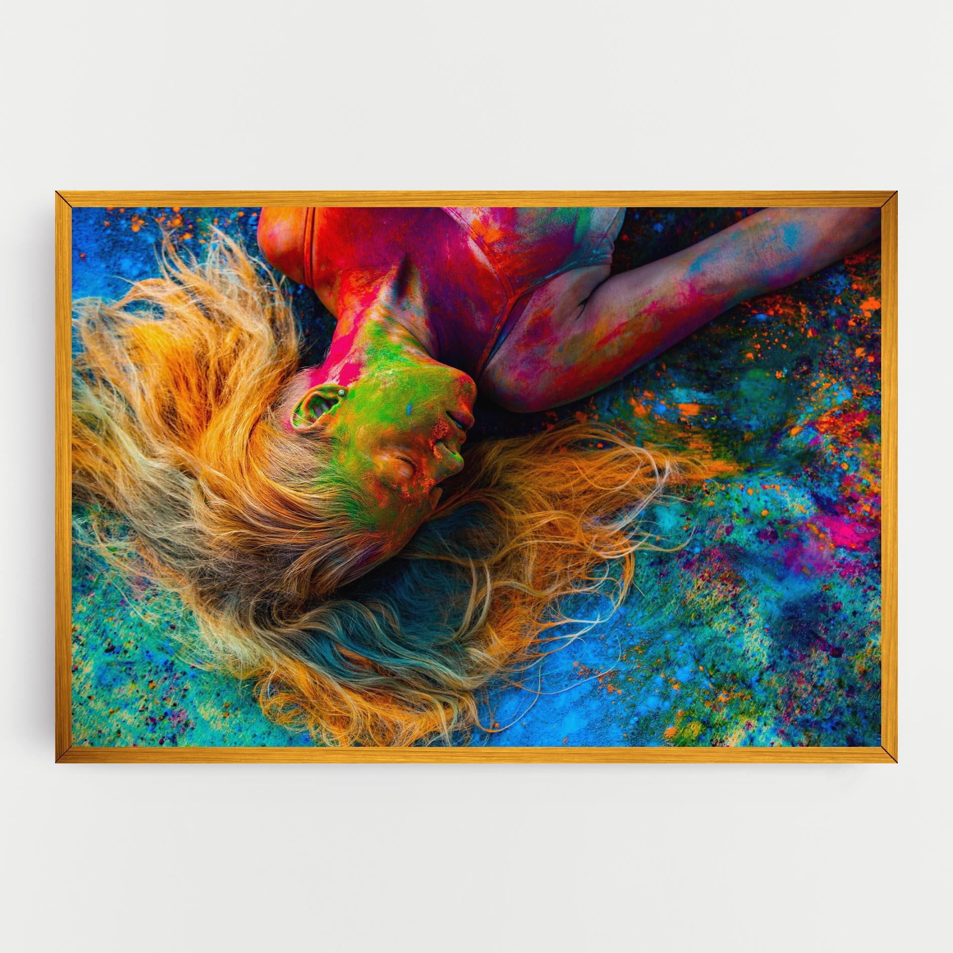 Tablou Canvas Powder Holi Woman mockup 0