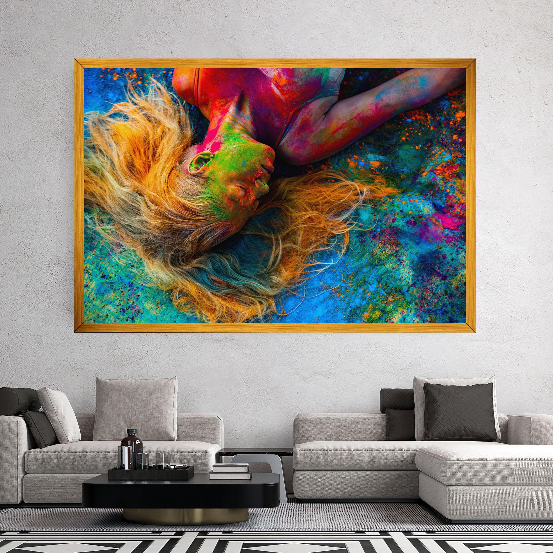 Tablou Canvas Powder Holi Woman mockup 2