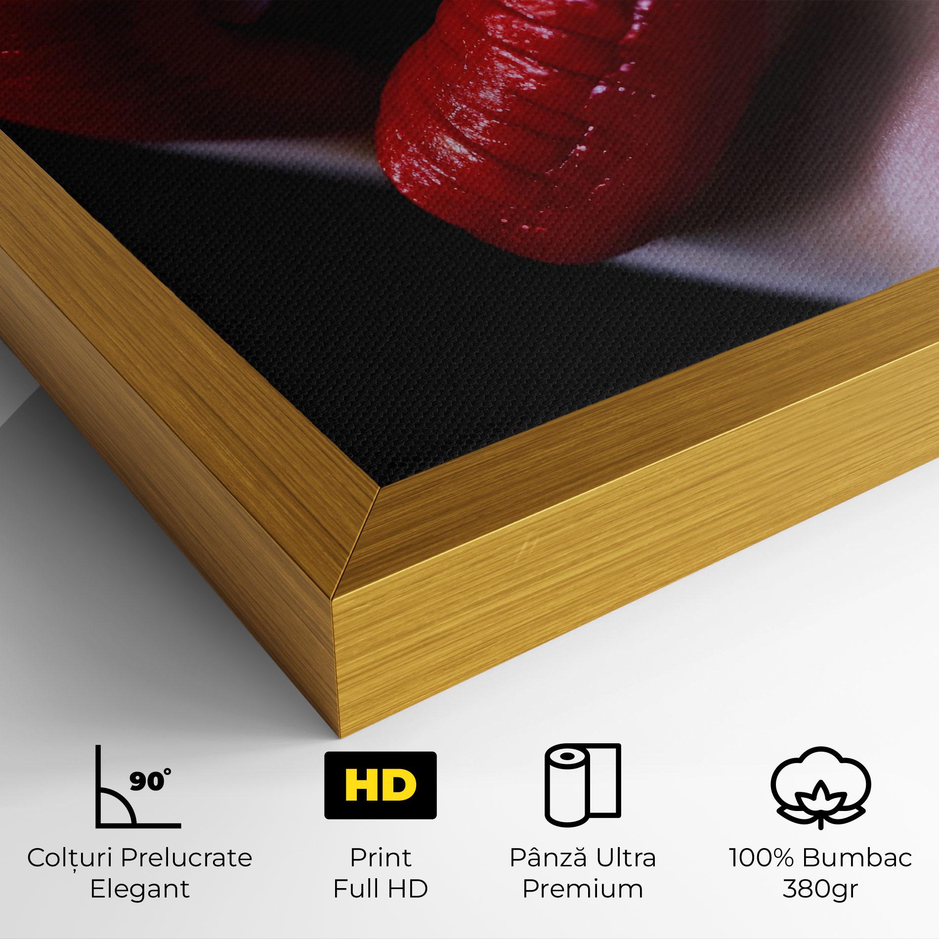 Tablou Canvas Close Up Woman mockup 4