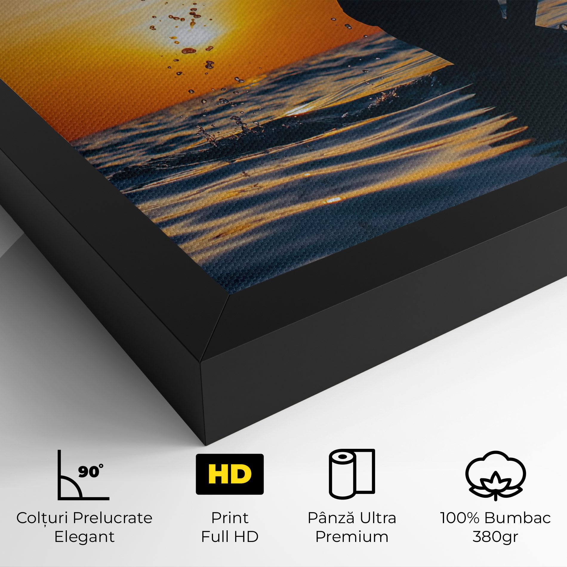 Tablou Canvas Ocean Woman Shilouette mockup 4