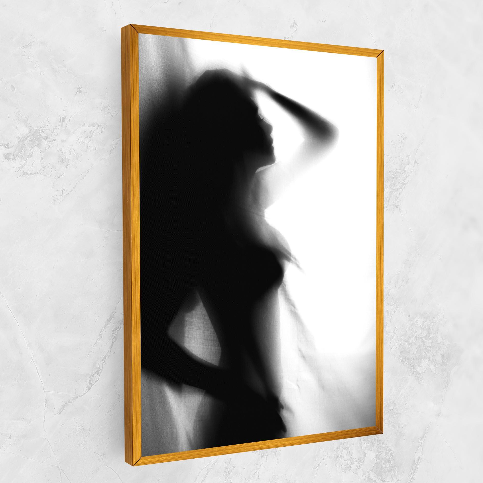 Tablou Canvas Blurred Girl mockup 1