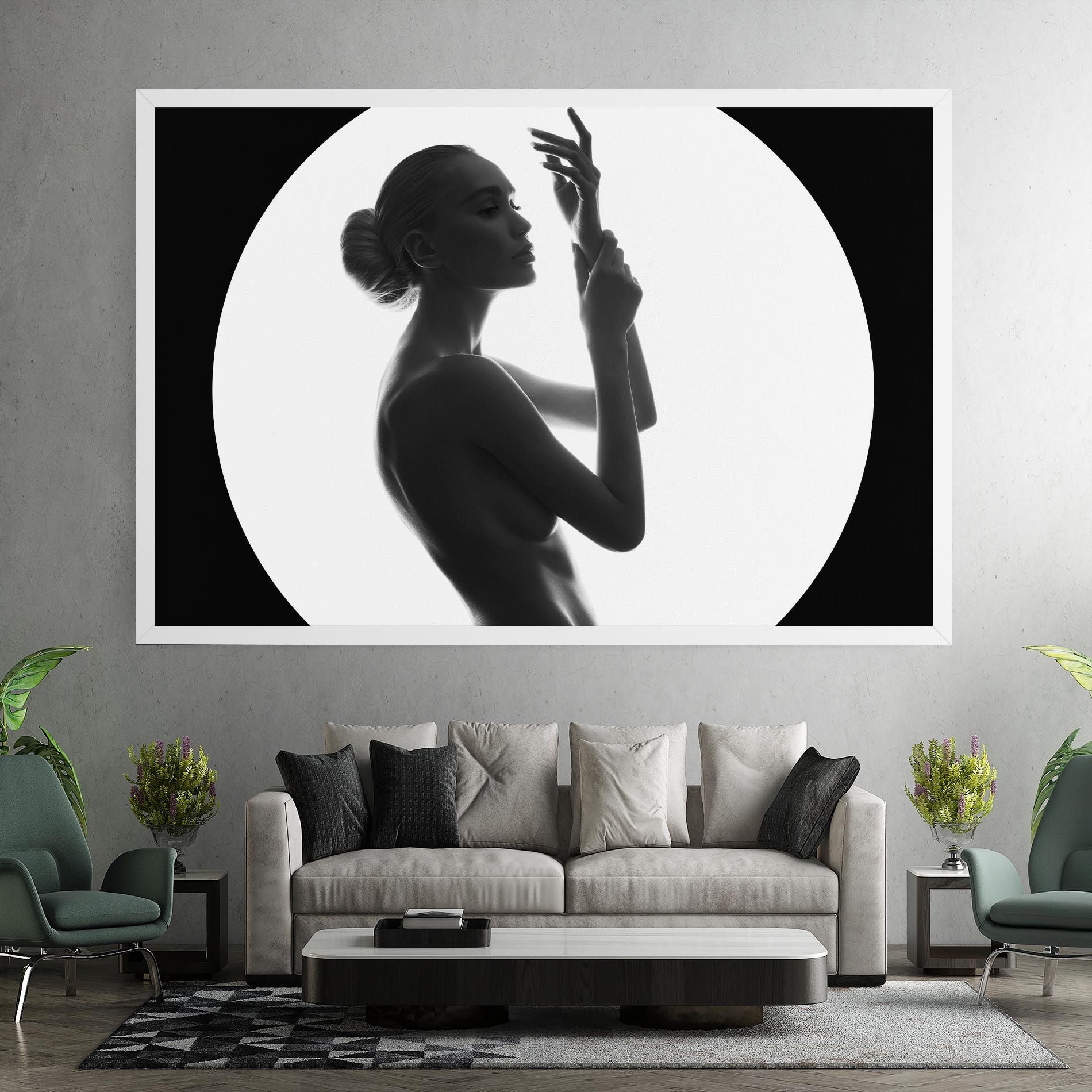 Circle Woman Body mockup 7