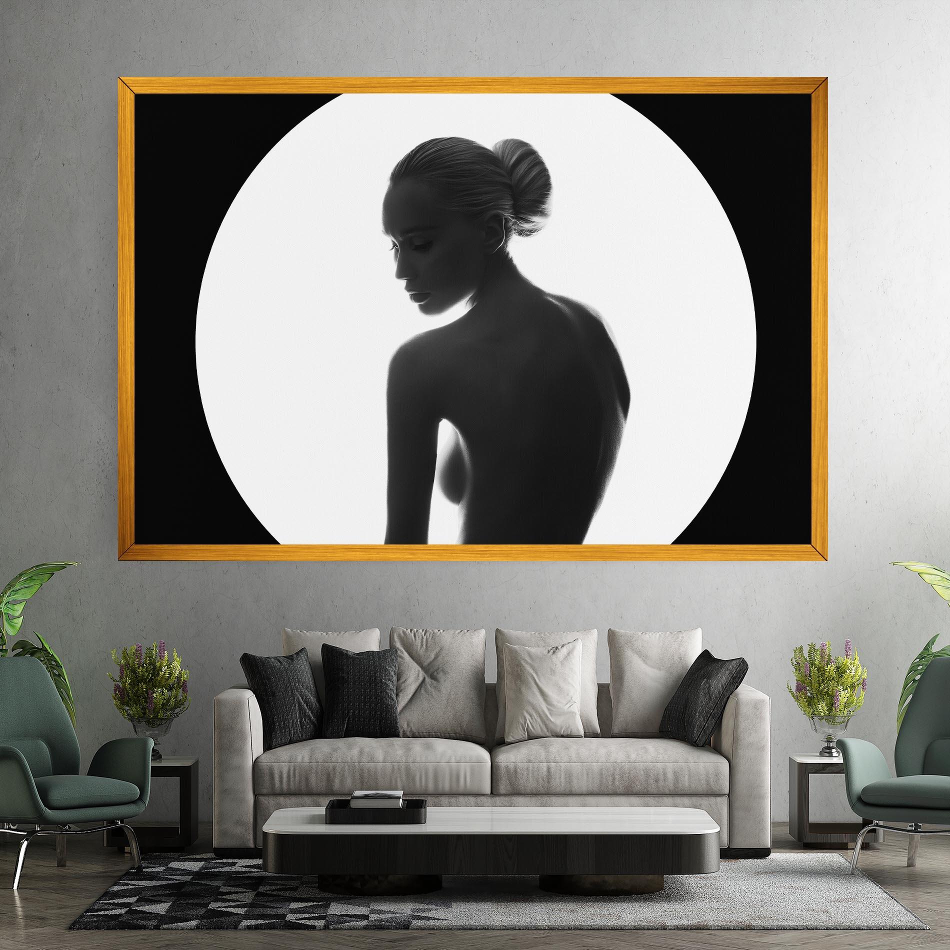 Tablou Canvas Woman Body Circle mockup 7