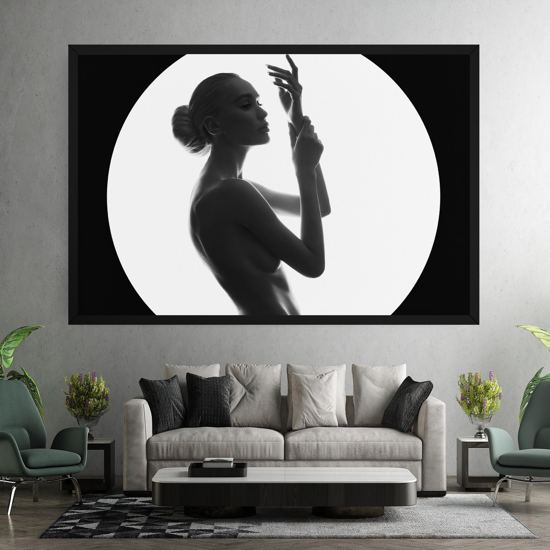 Tablou Canvas Circle Woman Body mockup 7