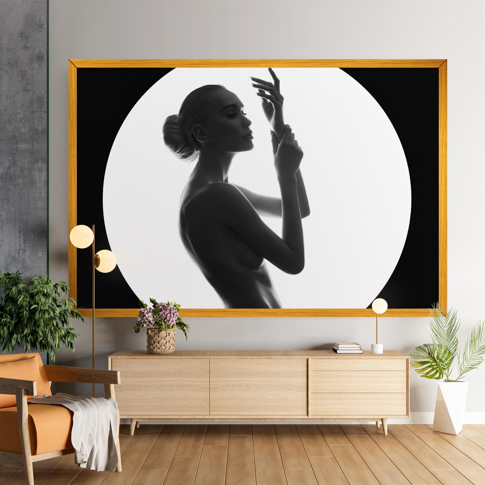 Tablou Canvas Circle Woman Body mockup 9