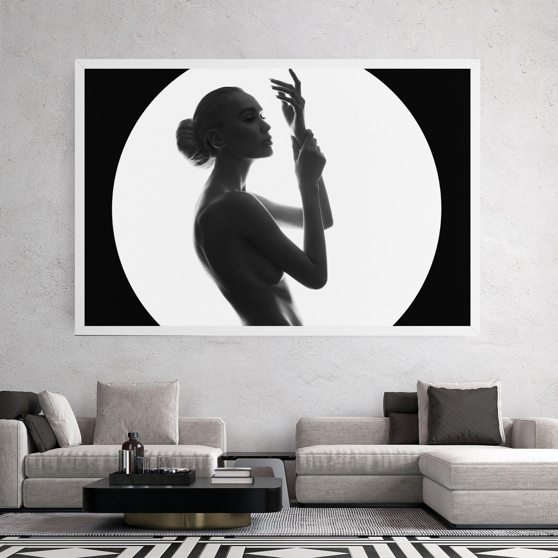 Tablou Canvas Circle Woman Body mockup 2
