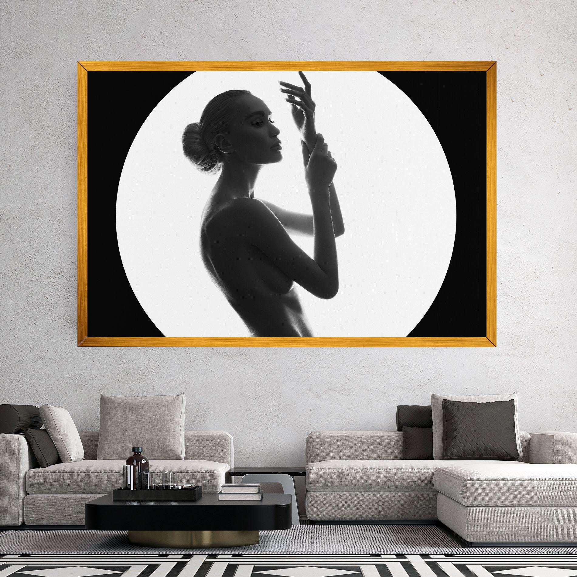 Tablou Canvas Circle Woman Body mockup 2