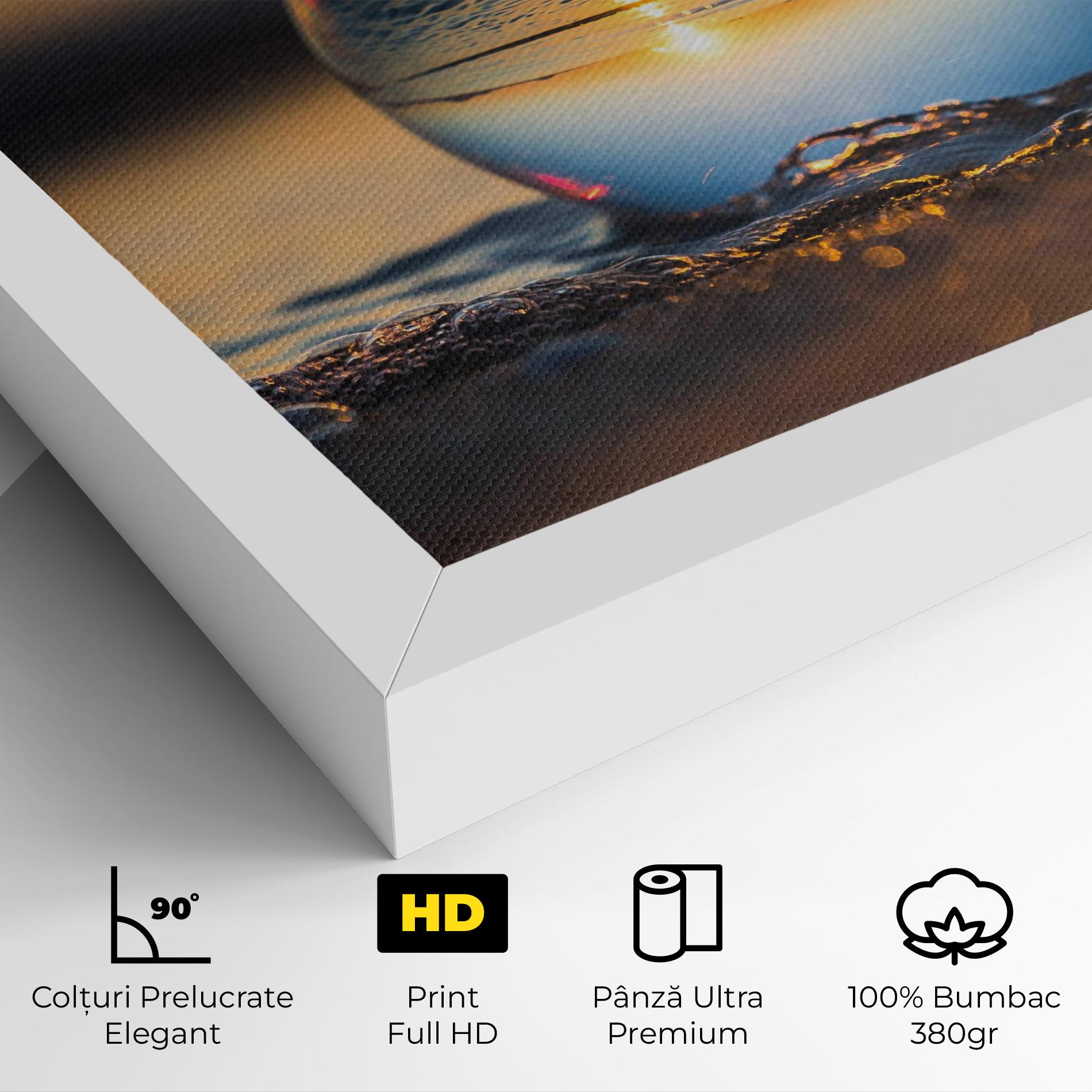 Tablou Canvas Water Bubble Reflecting mockup 4