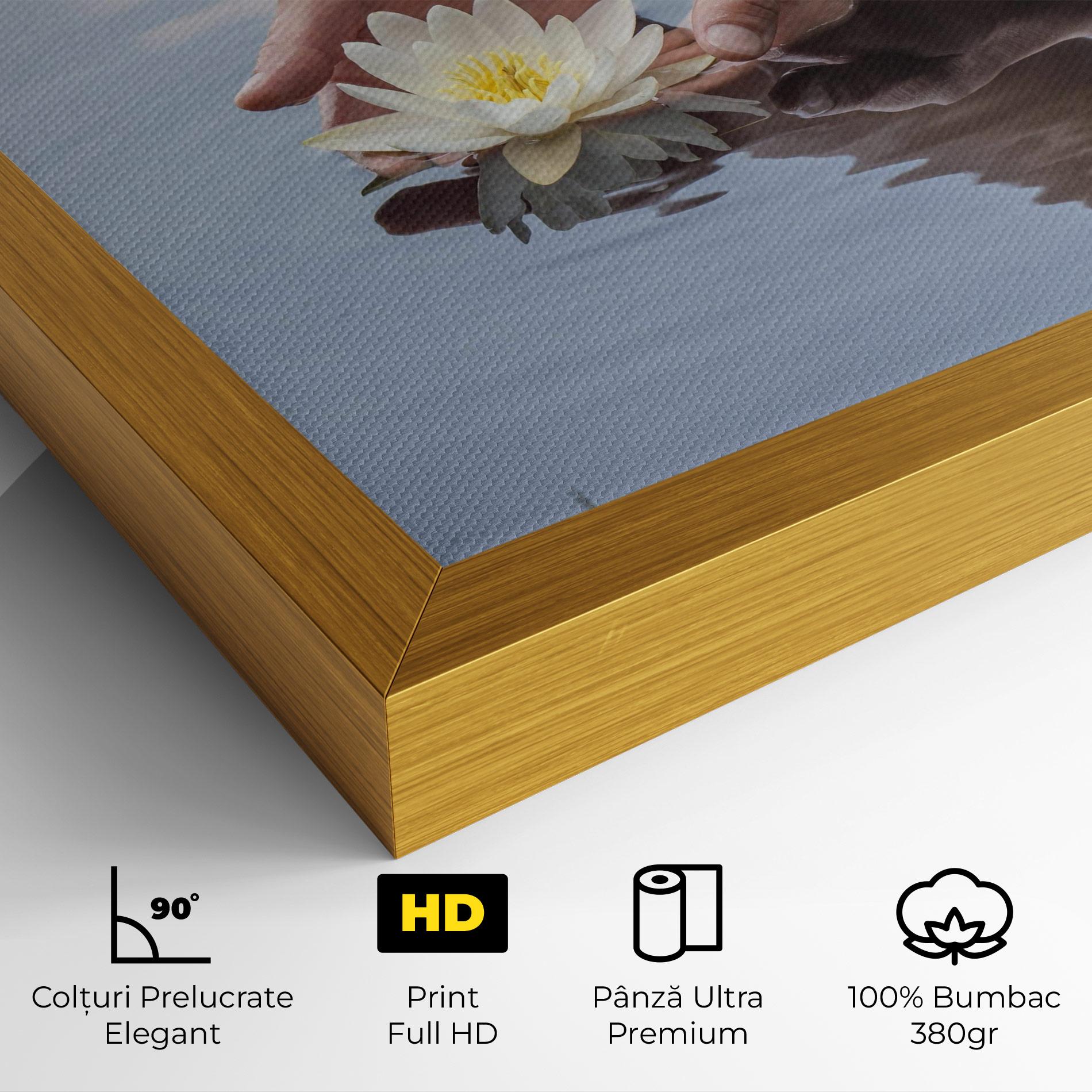 Tablou Canvas Holding Lake Flower mockup 4