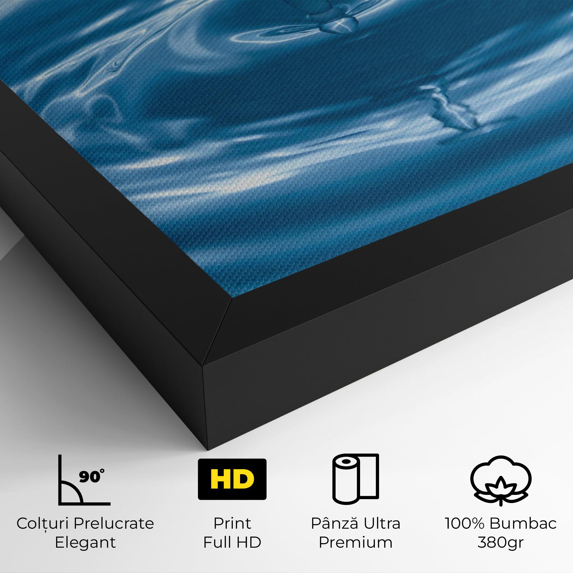Tablou Canvas Drop Close Up mockup 4