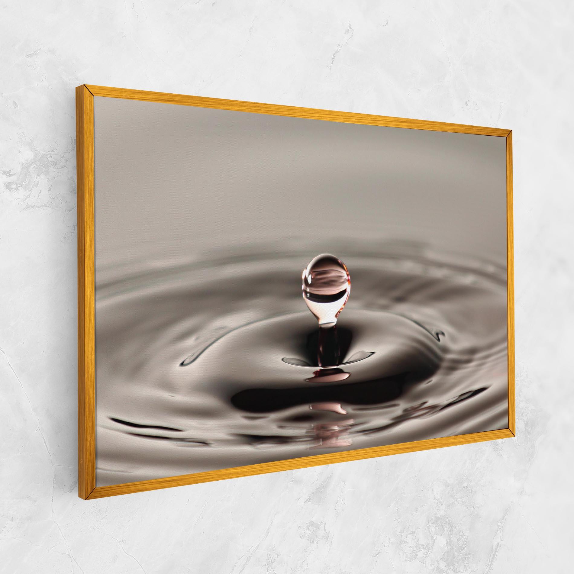 Tablou Canvas Close Red Water Drop mockup 1