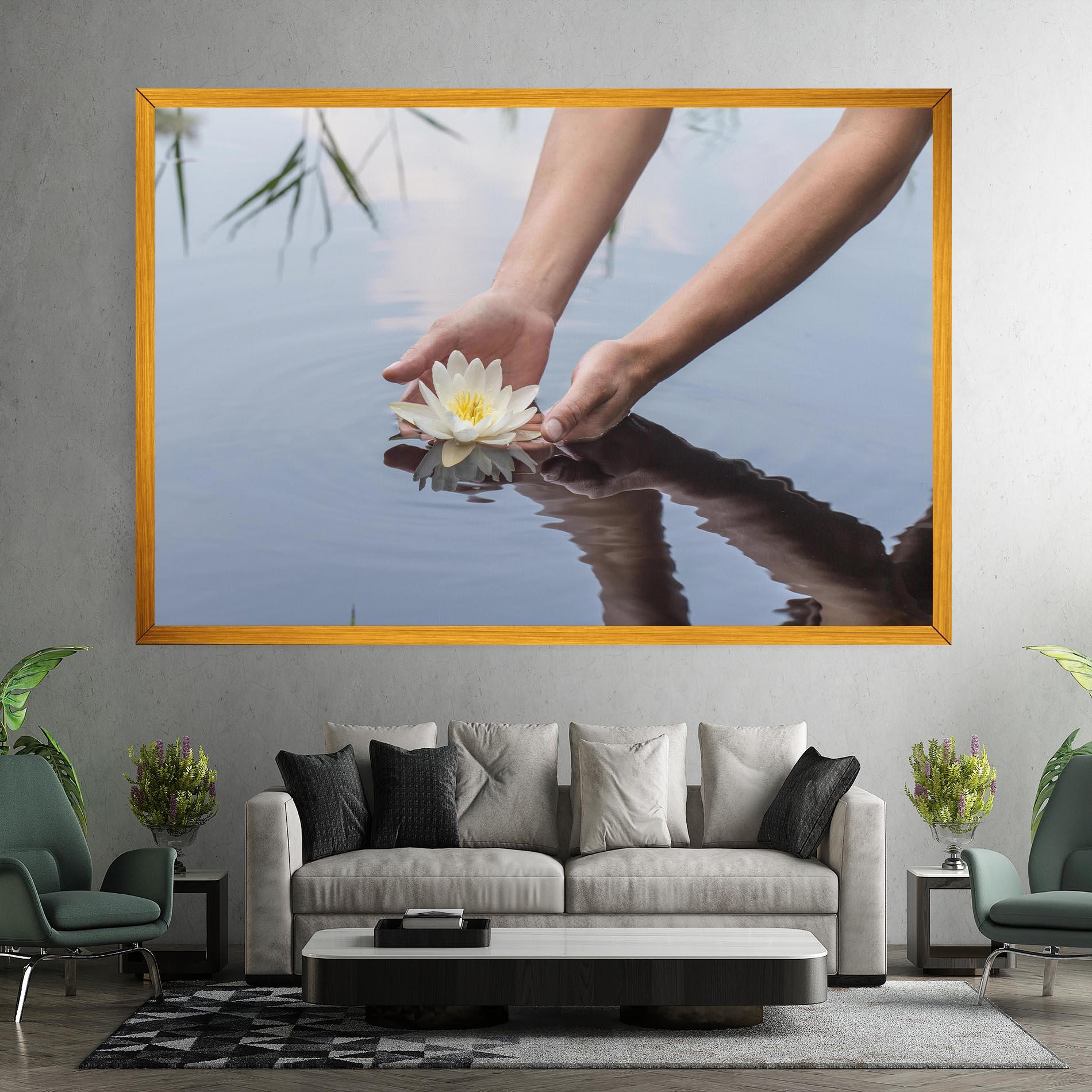 Tablou Canvas Holding Lake Flower mockup 7