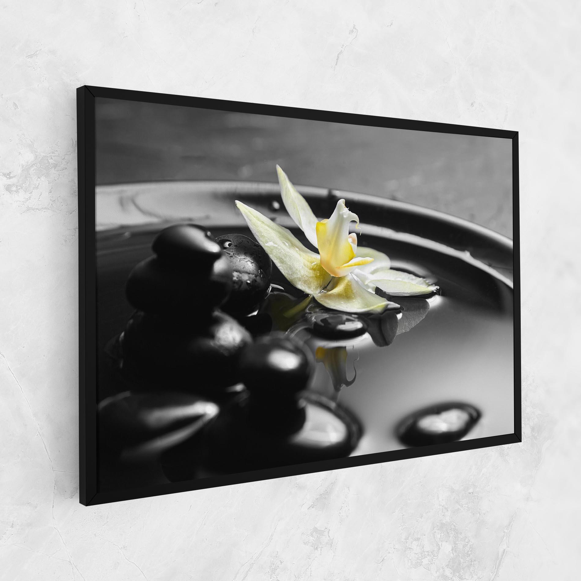 Tablou Canvas Pebbles Yellow Flower mockup 1